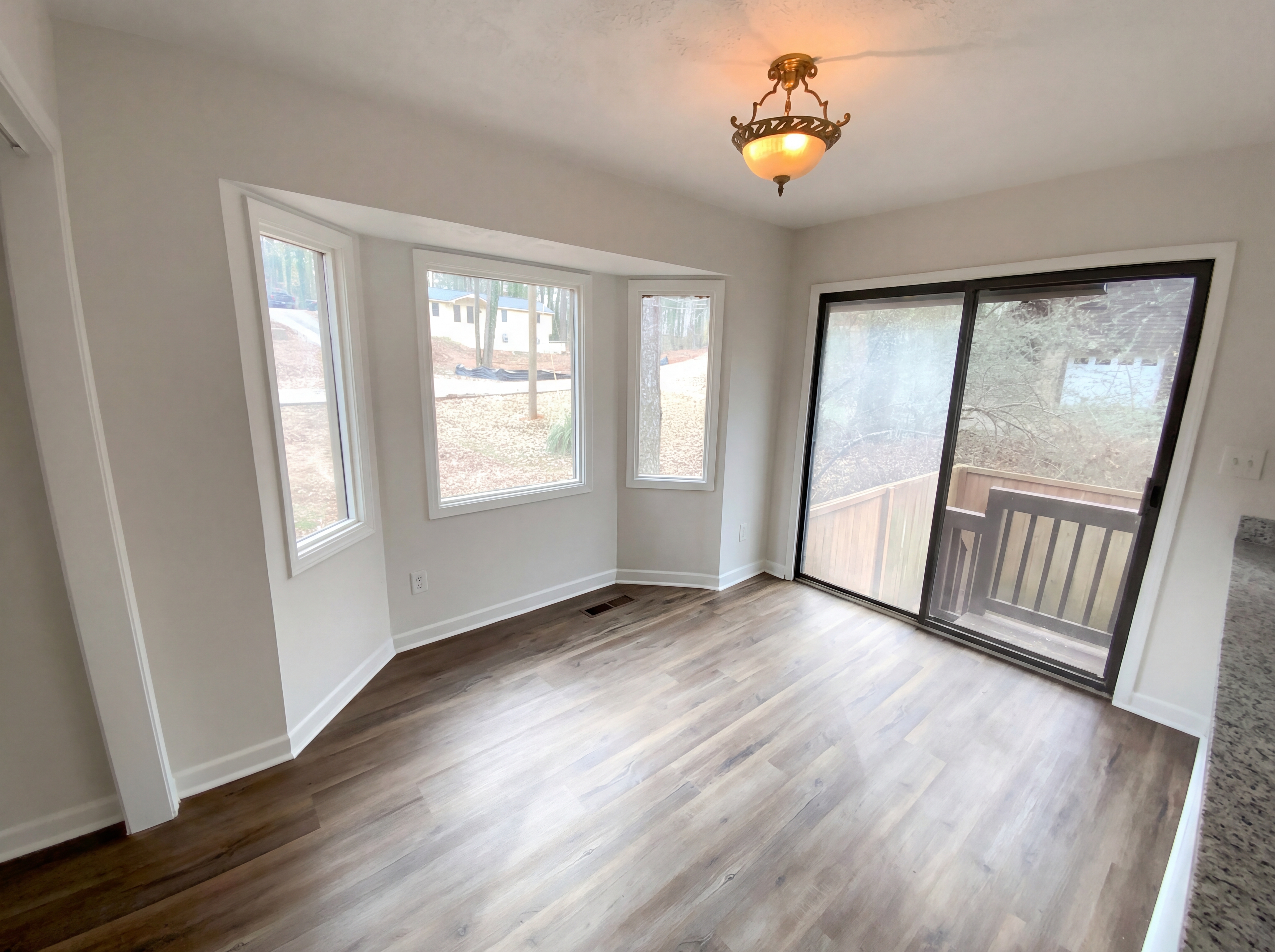 Photo 12 of 24 of 129 Bramble Oak Dr, Woodstock, GA
