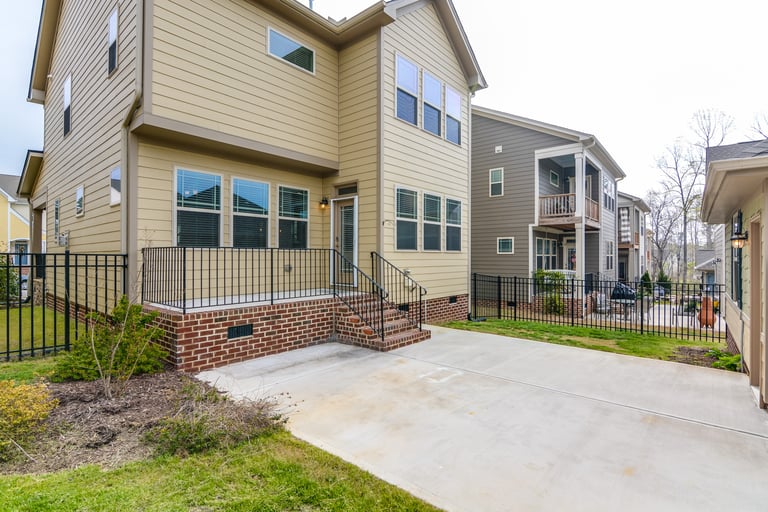 Photo 5 of 25 - 848 Wildflower Ridge Rd, Wake Forest, NC 27587