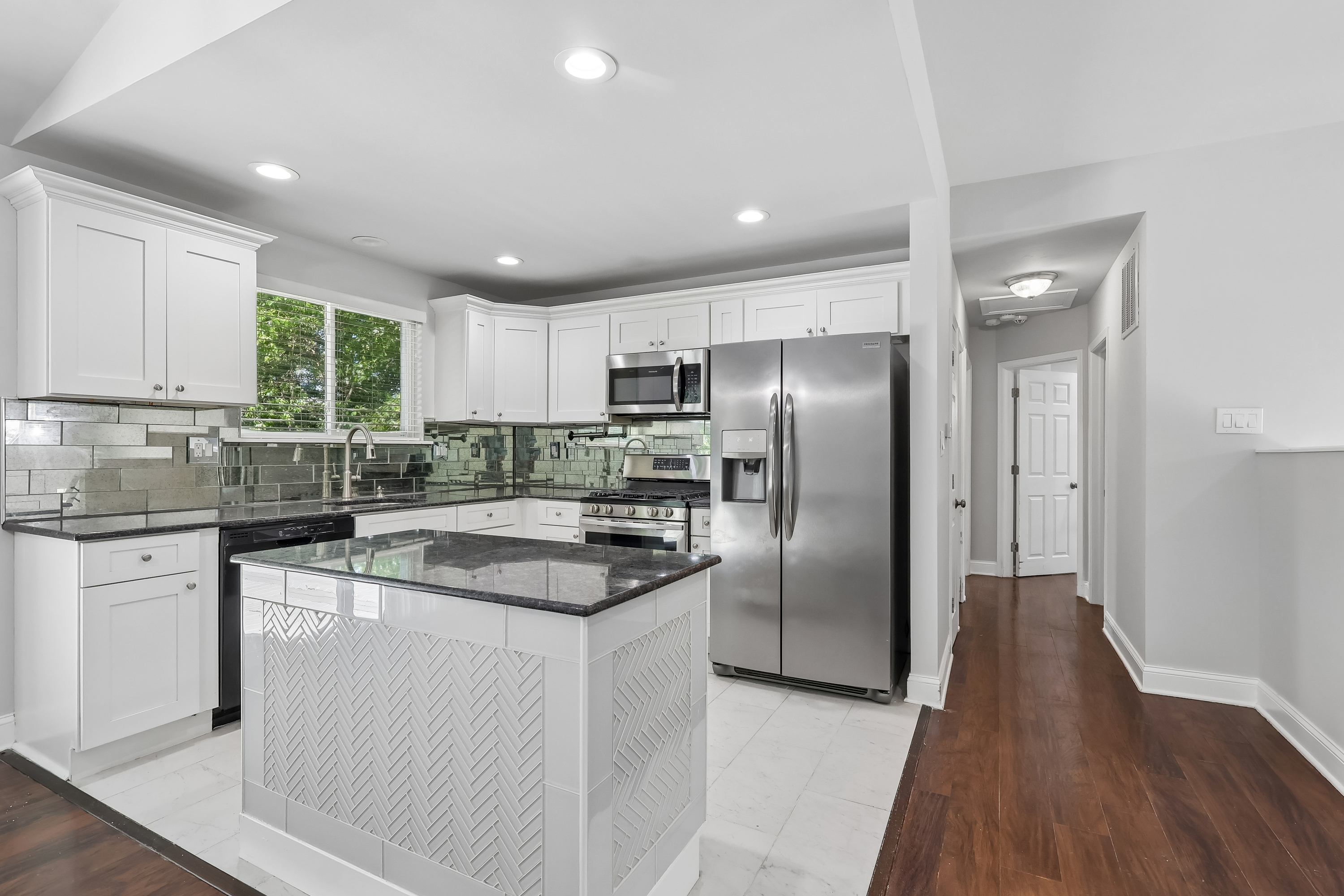 Photo 2 of 41 of 22 Yale Rd, Atco, NJ