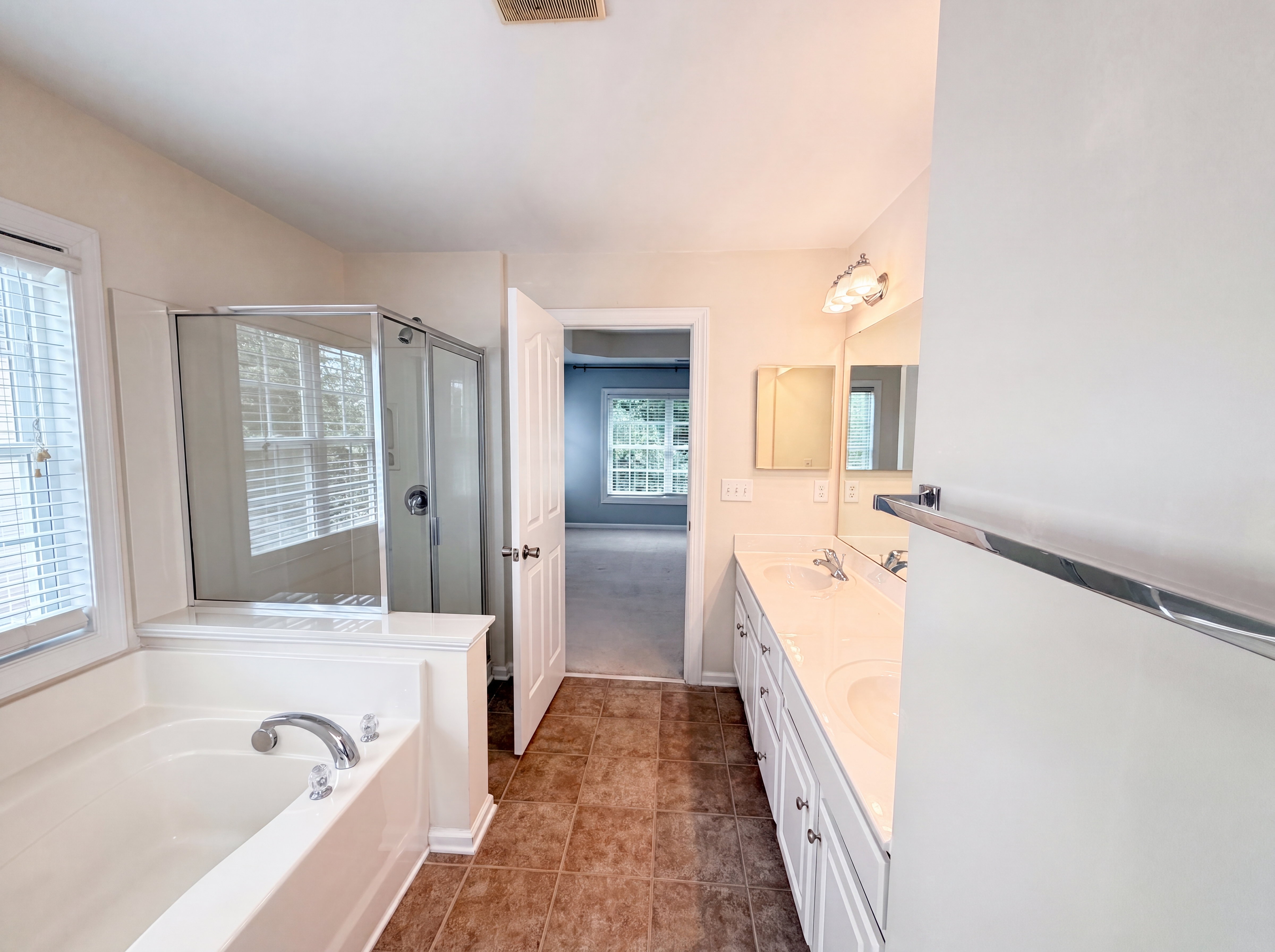 Photo 15 of 22 of 12312 Chesley Dr, Charlotte, NC