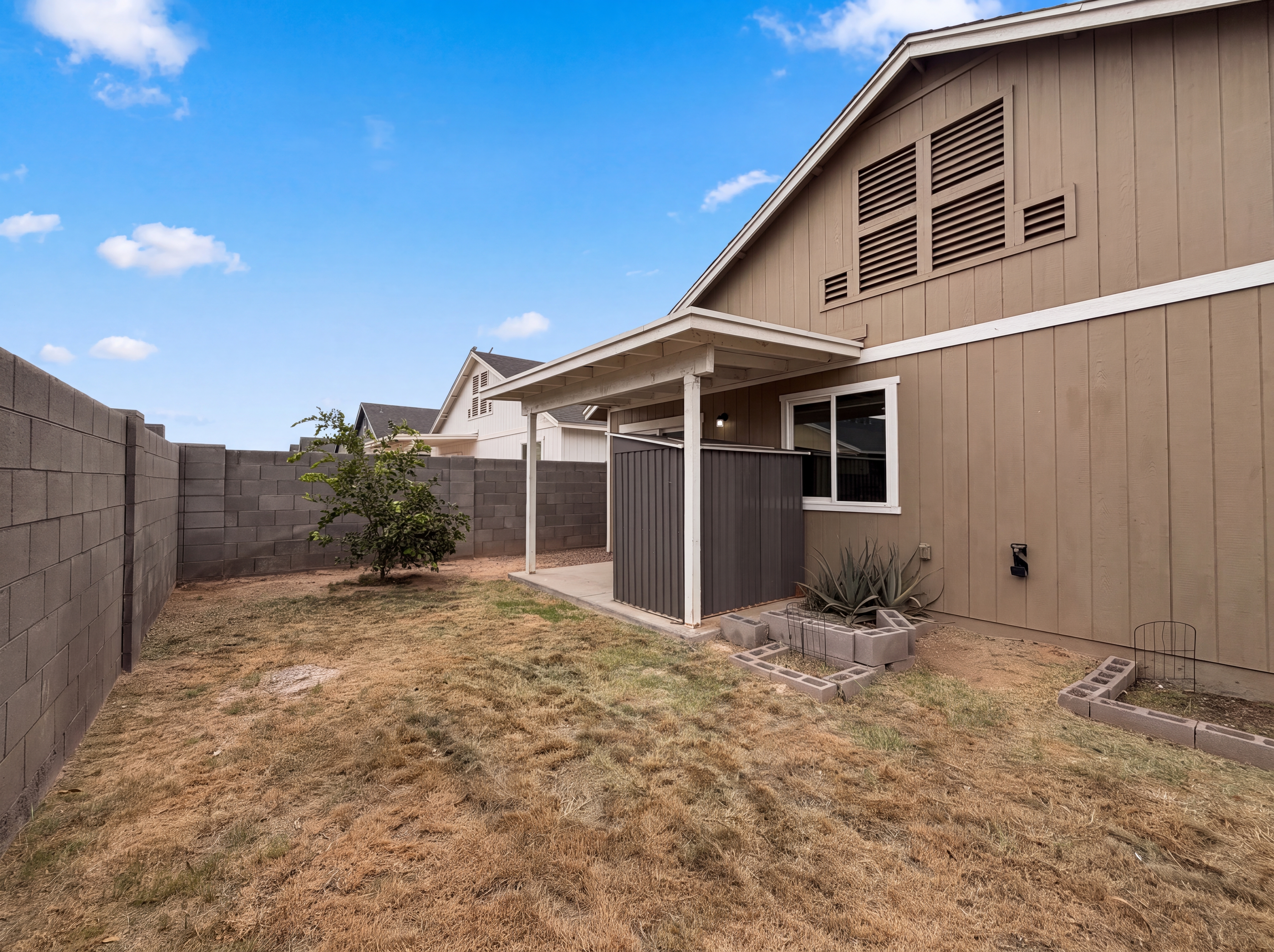 Photo 18 of 19 of 5713 S 13th Ave, Phoenix, AZ