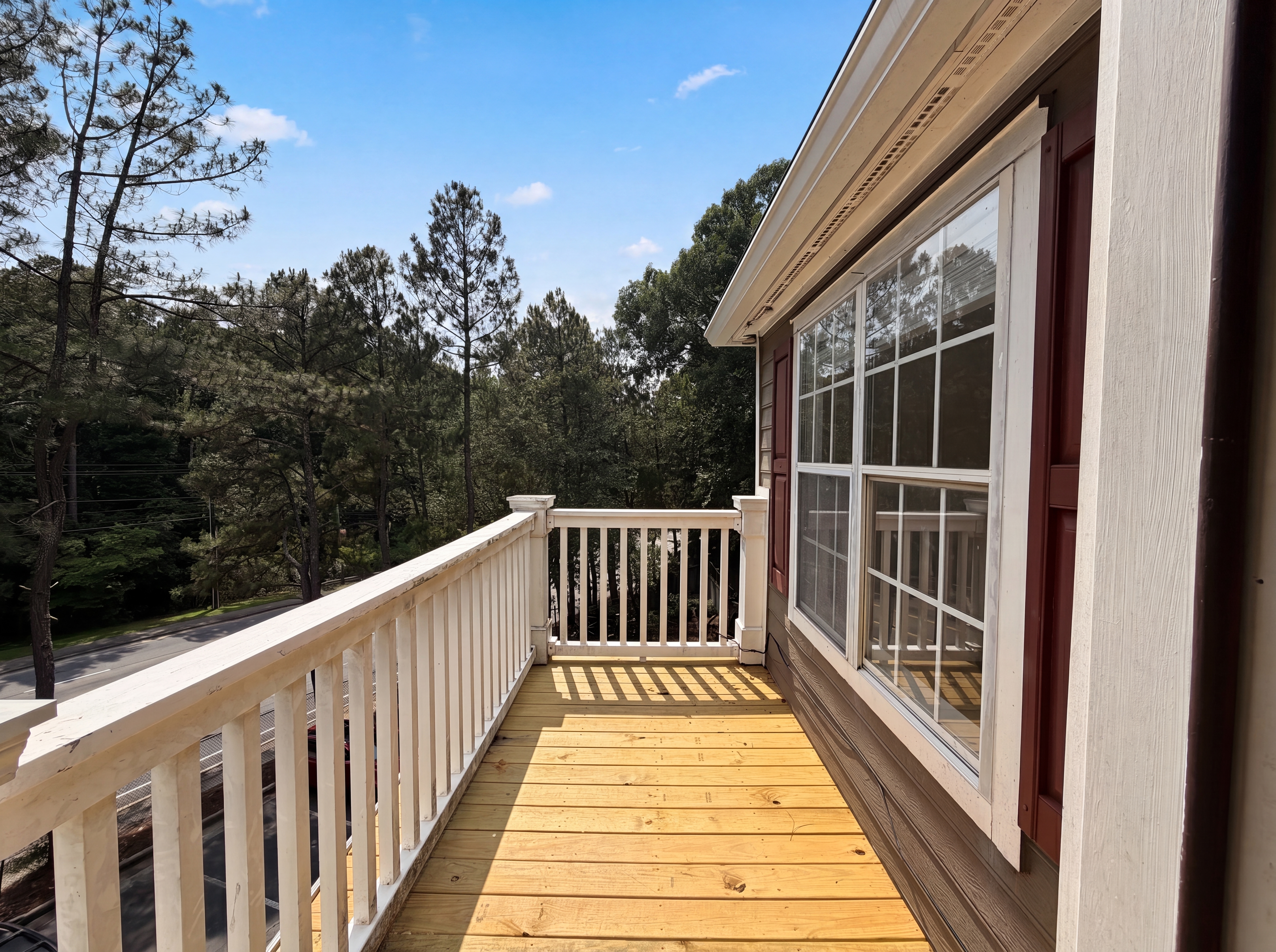 Photo 18 of 19 of 131 Bentley Pl, Tucker, GA
