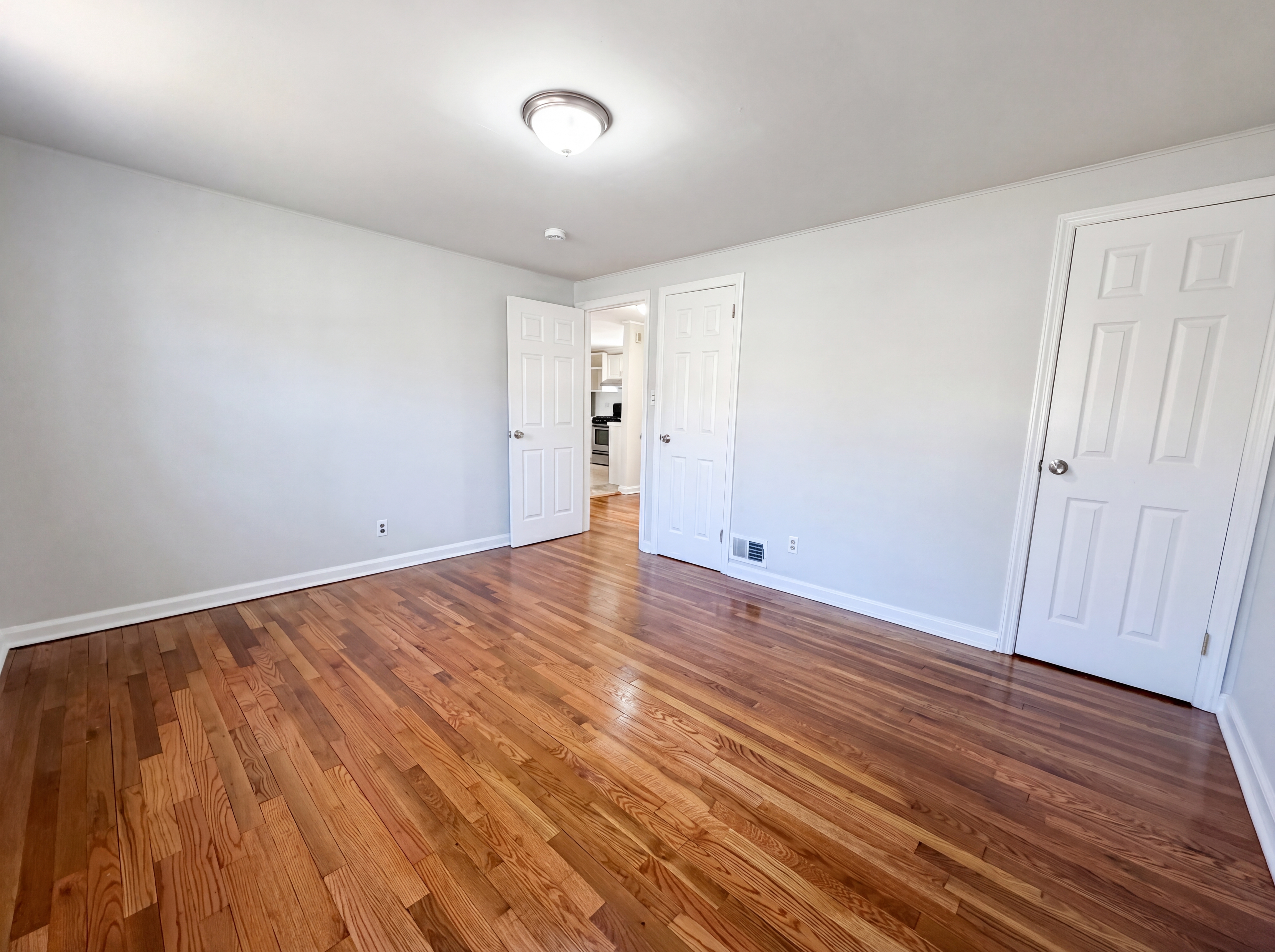 Photo 12 of 23 of 19 Delekas Ave, South Plainfield, NJ