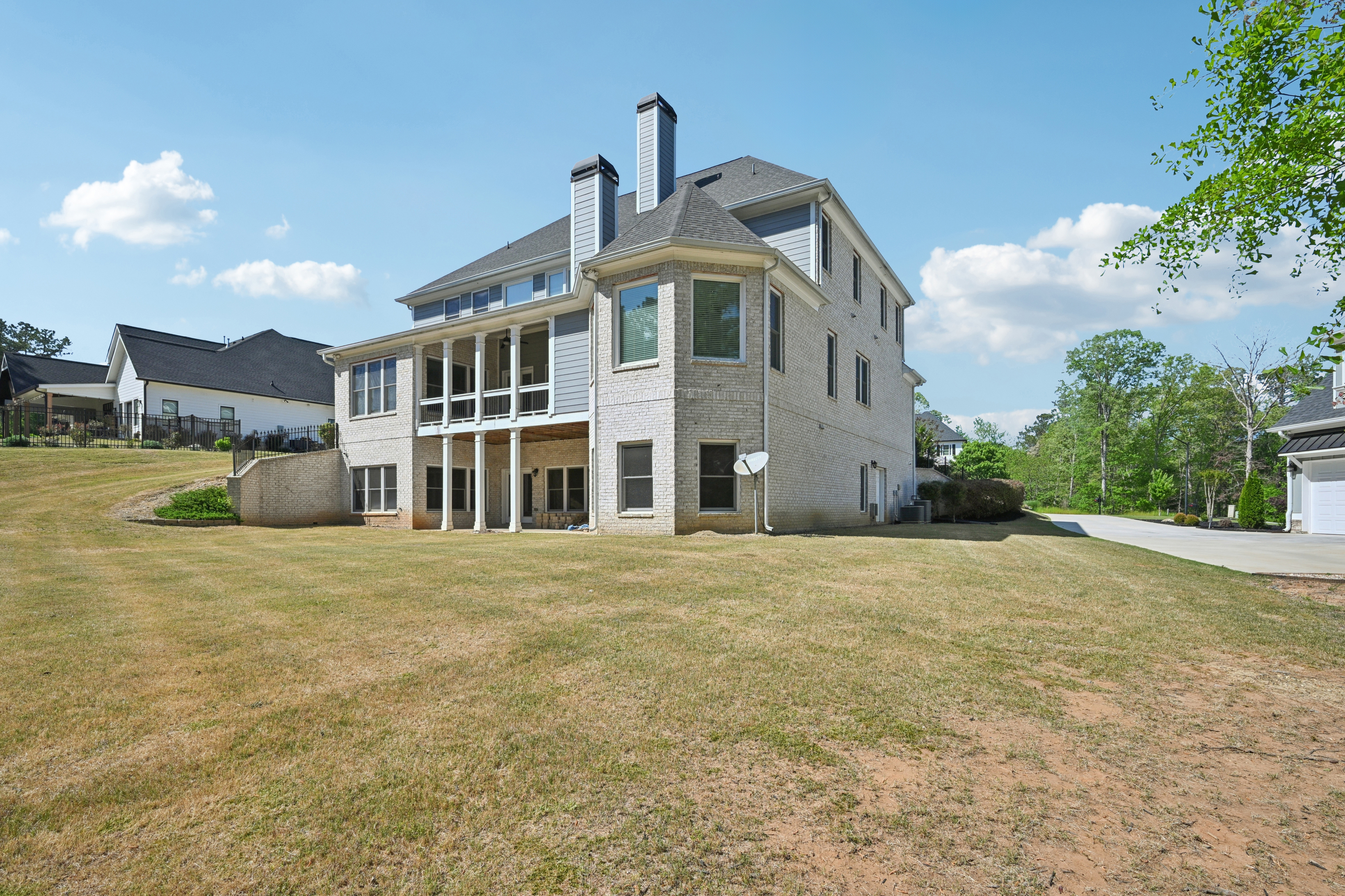 Photo 9 of 59 of 40 Terrace View Ct, Acworth, GA