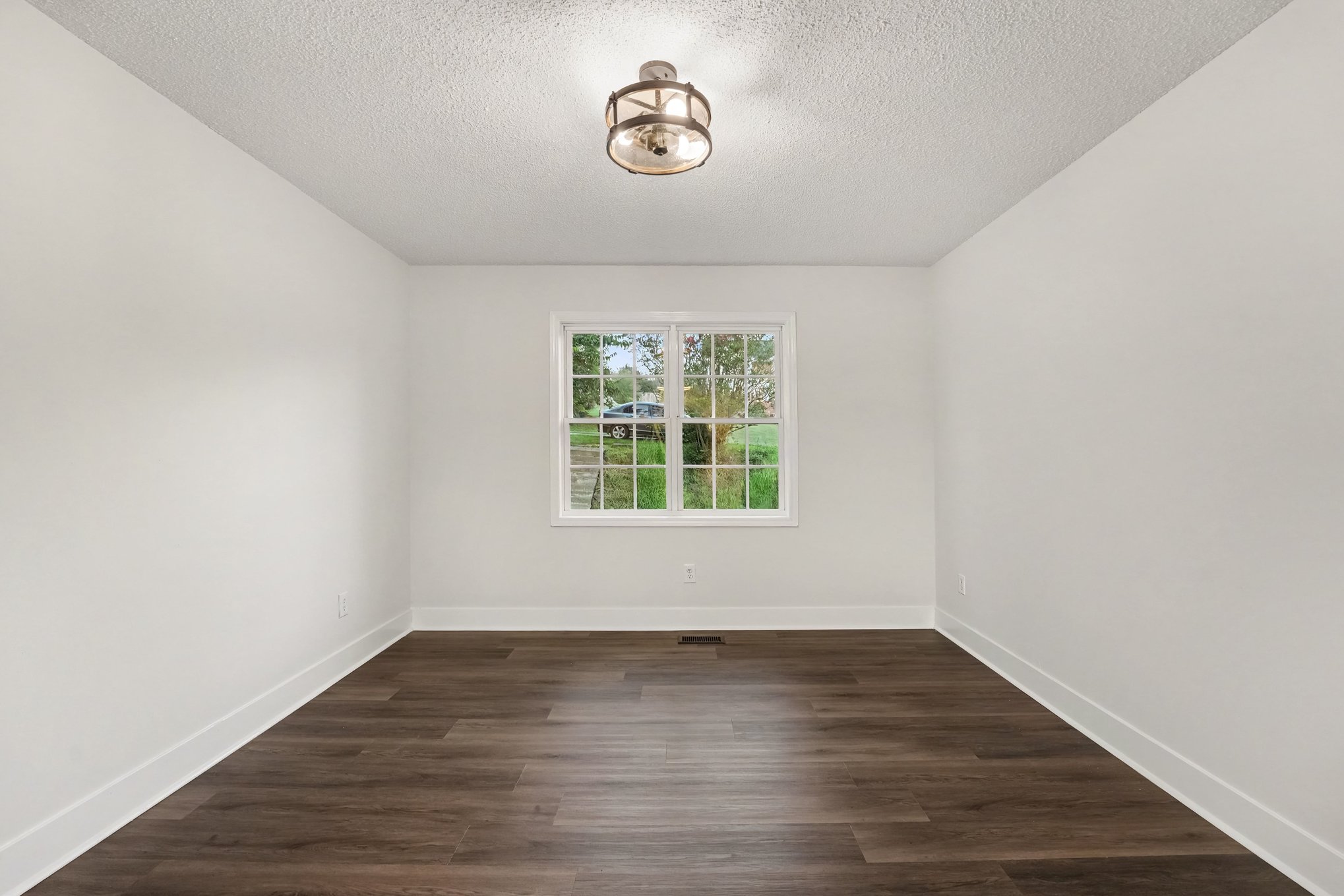 Photo 7 of 17 of 4750 Dalena Dr, Claremont, NC