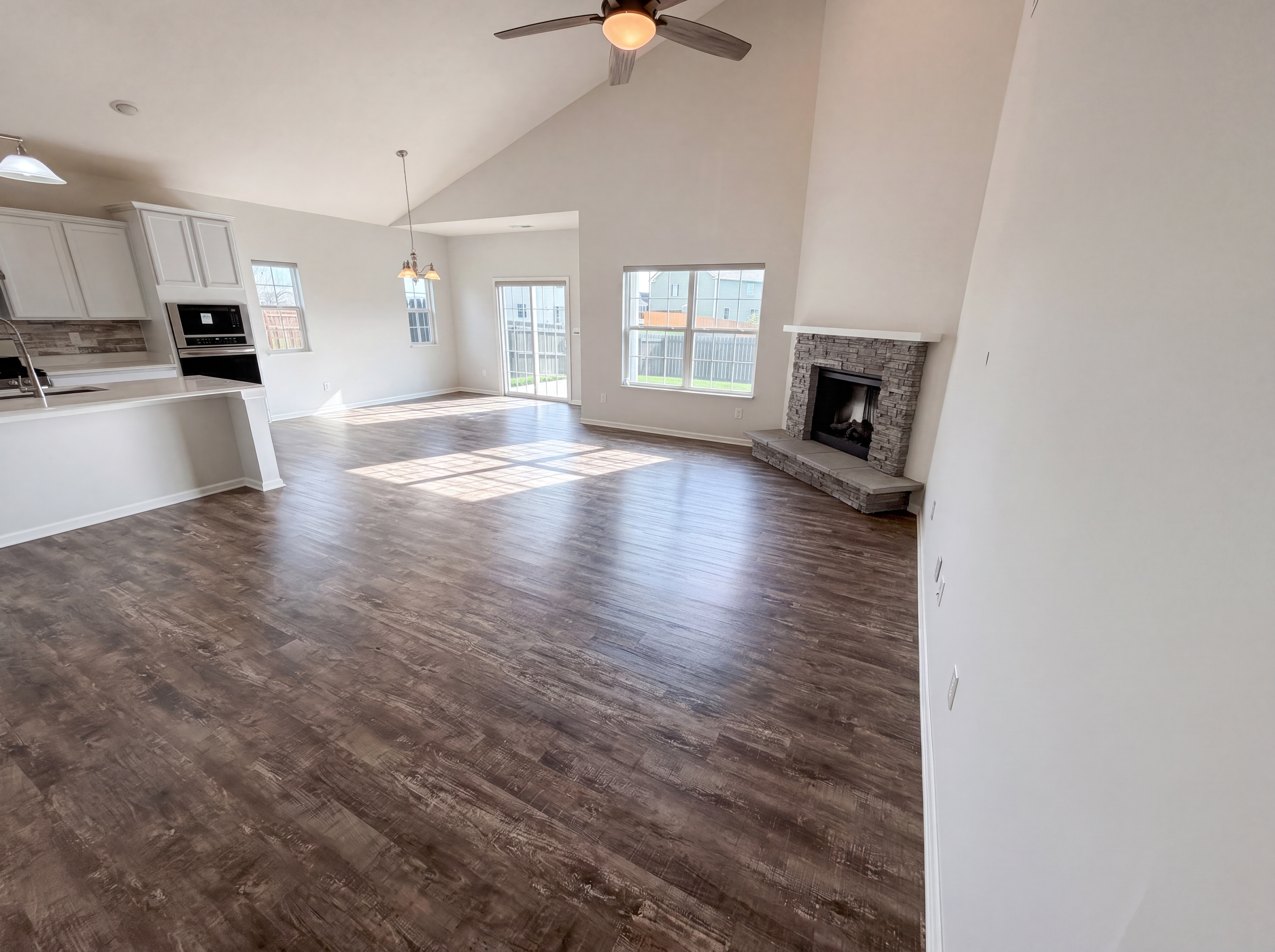 Photo 7 of 21 of 2357 Pokagon St, Avon, IN