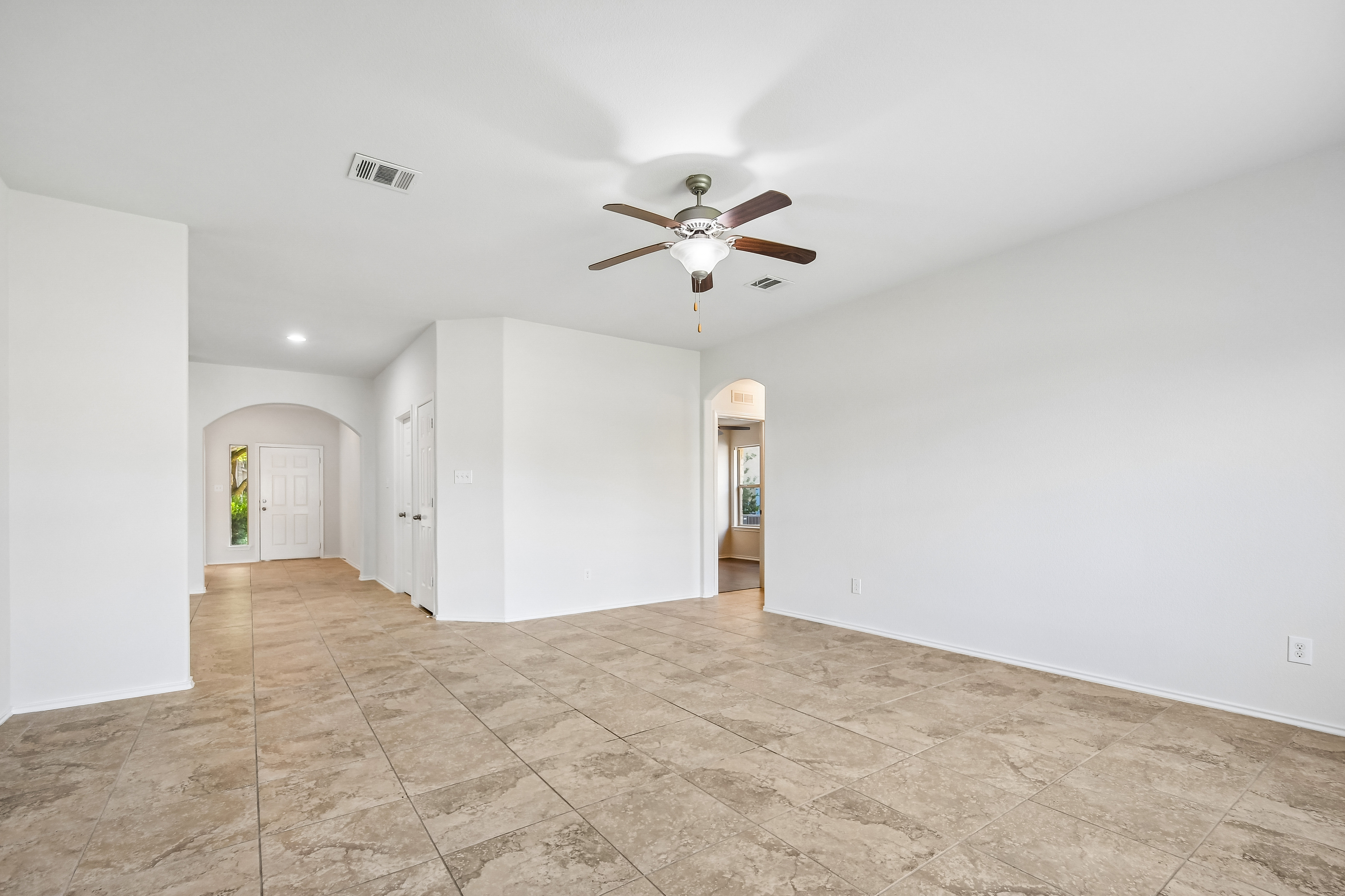 Photo 20 of 56 of 3000 Grand Mission Way, Pflugerville, TX