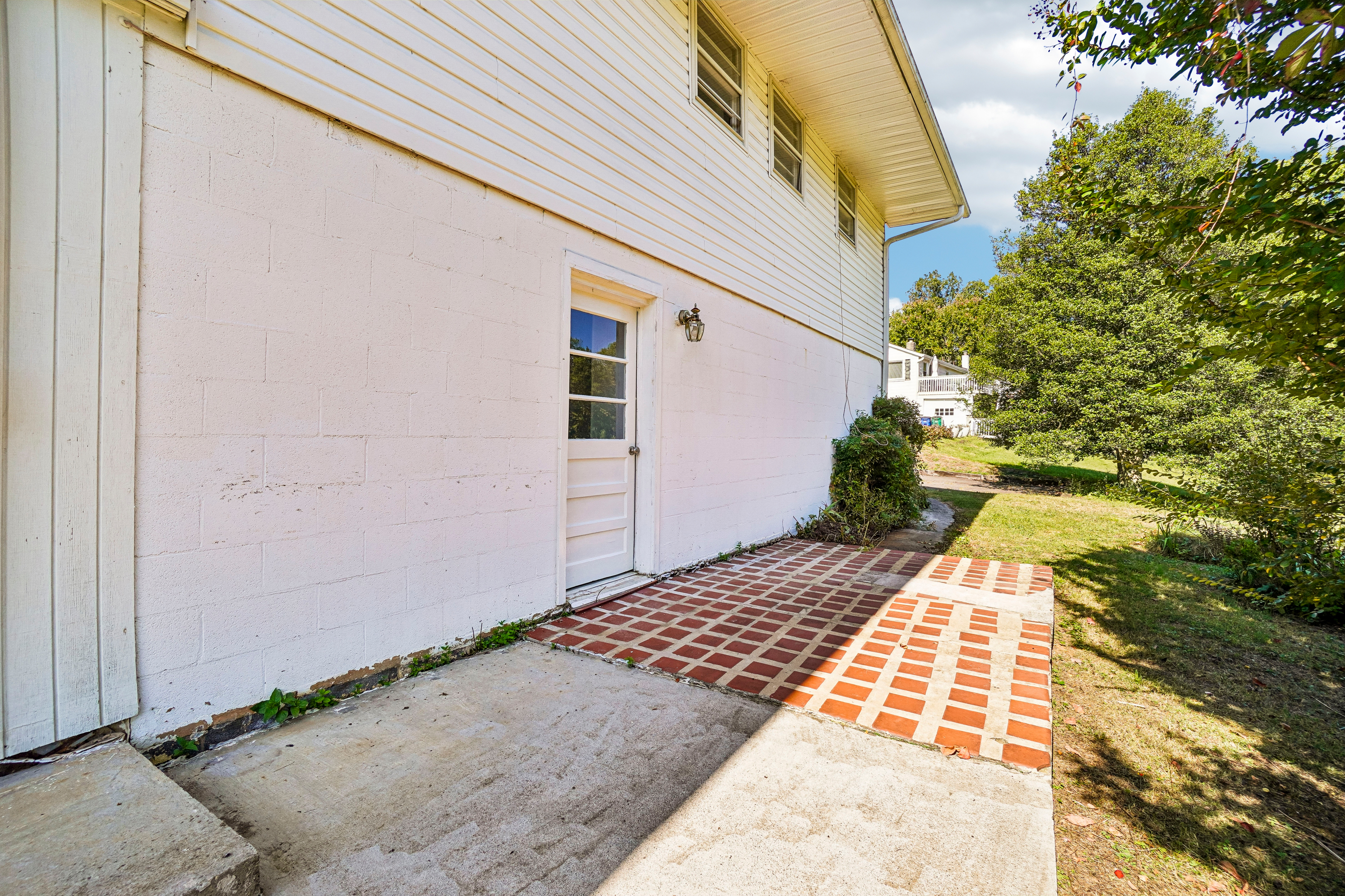 Photo 36 of 45 of 28 Highland St, Weaverville, NC