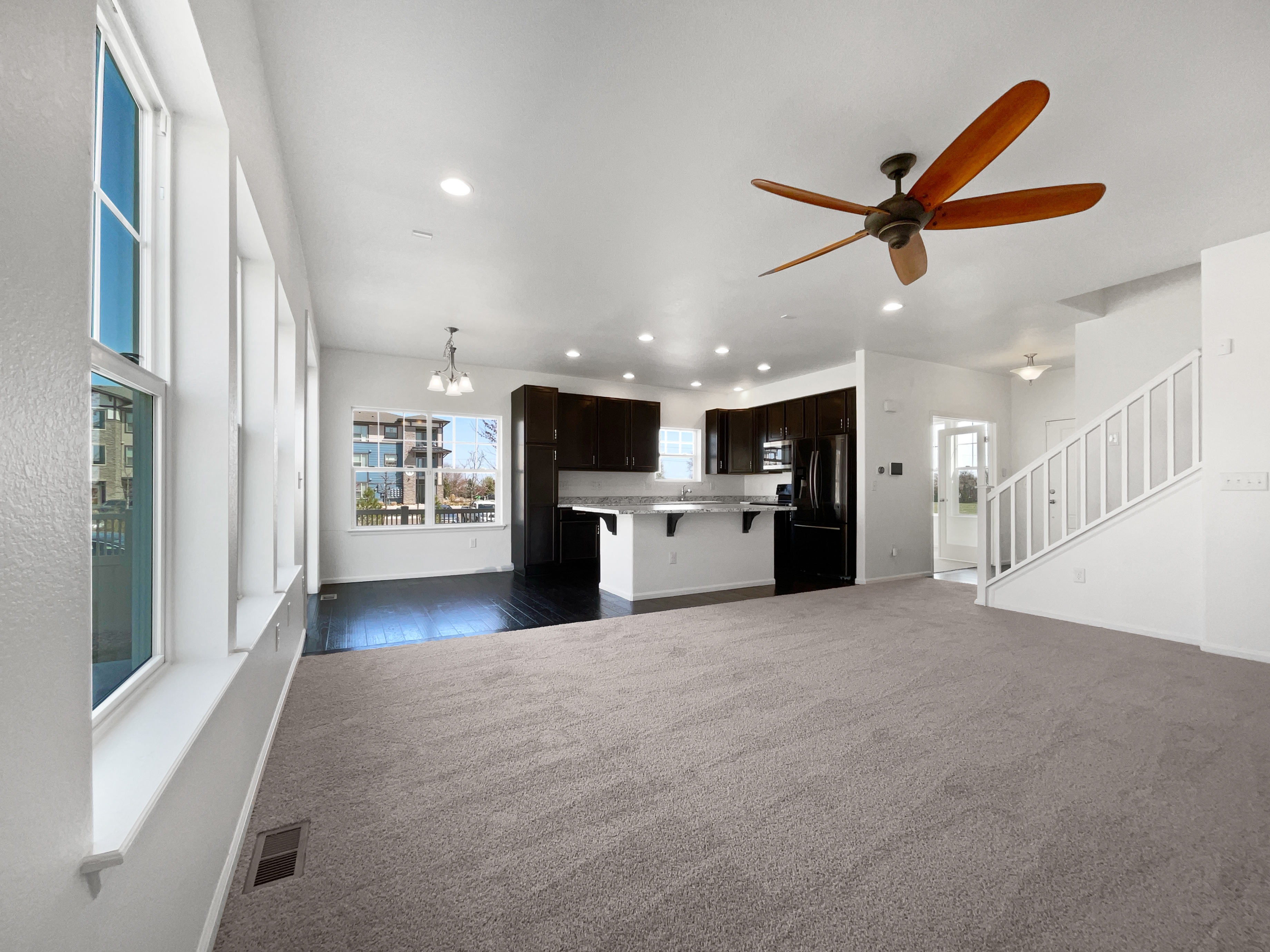 Photo 3 of 44 of 1826 Sunshine Ave, Longmont, CO