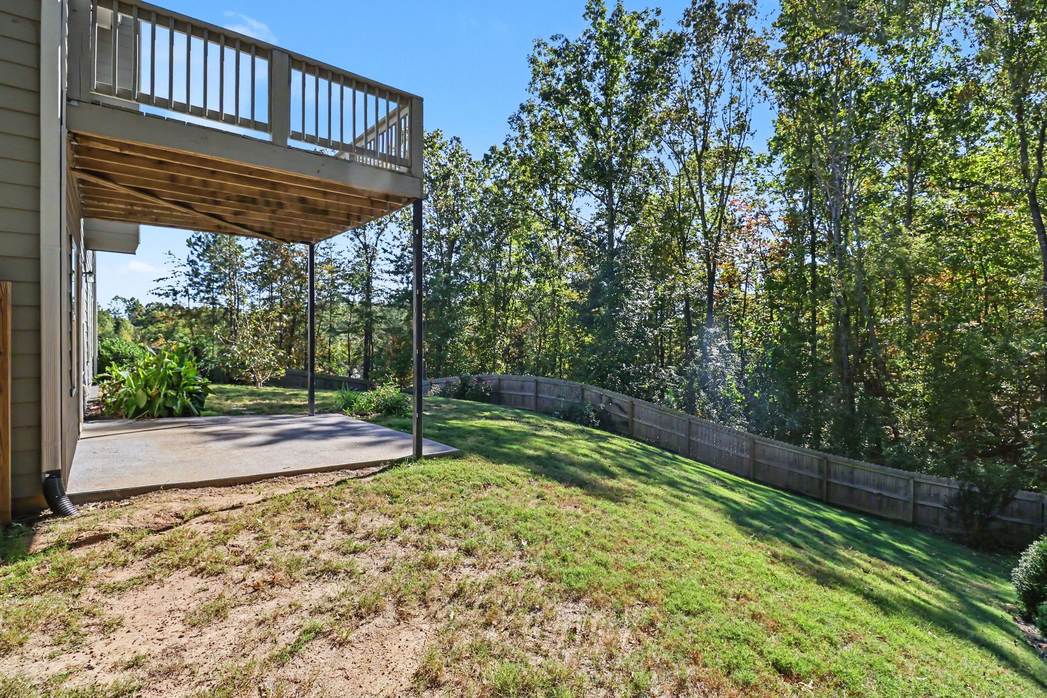 Photo 5 of 19 of 99 Glen Oaks Dr, Dawsonville, GA