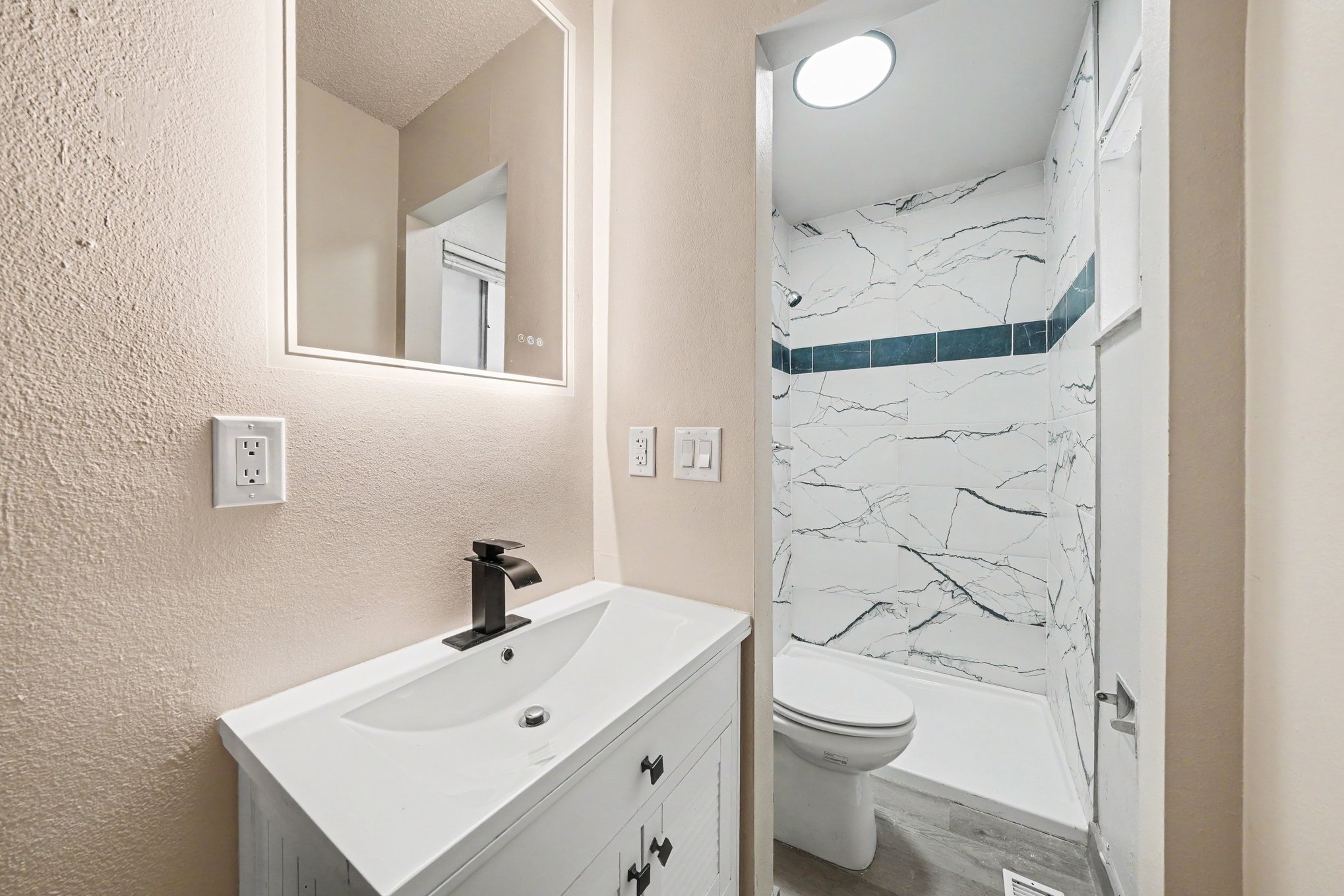 Photo 7 of 16 of 6895 Defoe Ave, Colorado Springs, CO