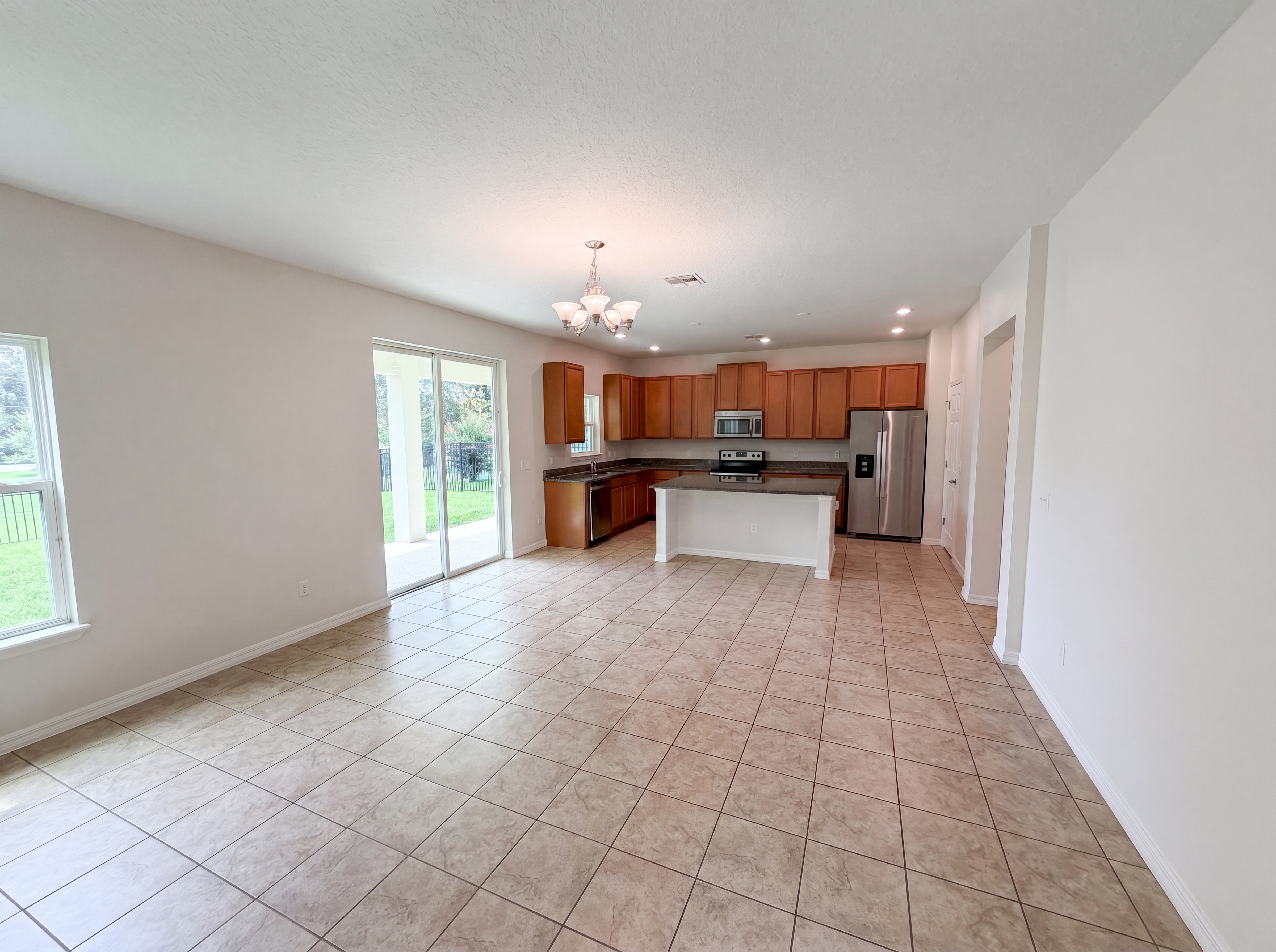 Photo 8 of 31 of 811 Maple Leaf Loop, Winter Springs, FL