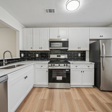 Property photo 2 of 4212 Stillwater Dr