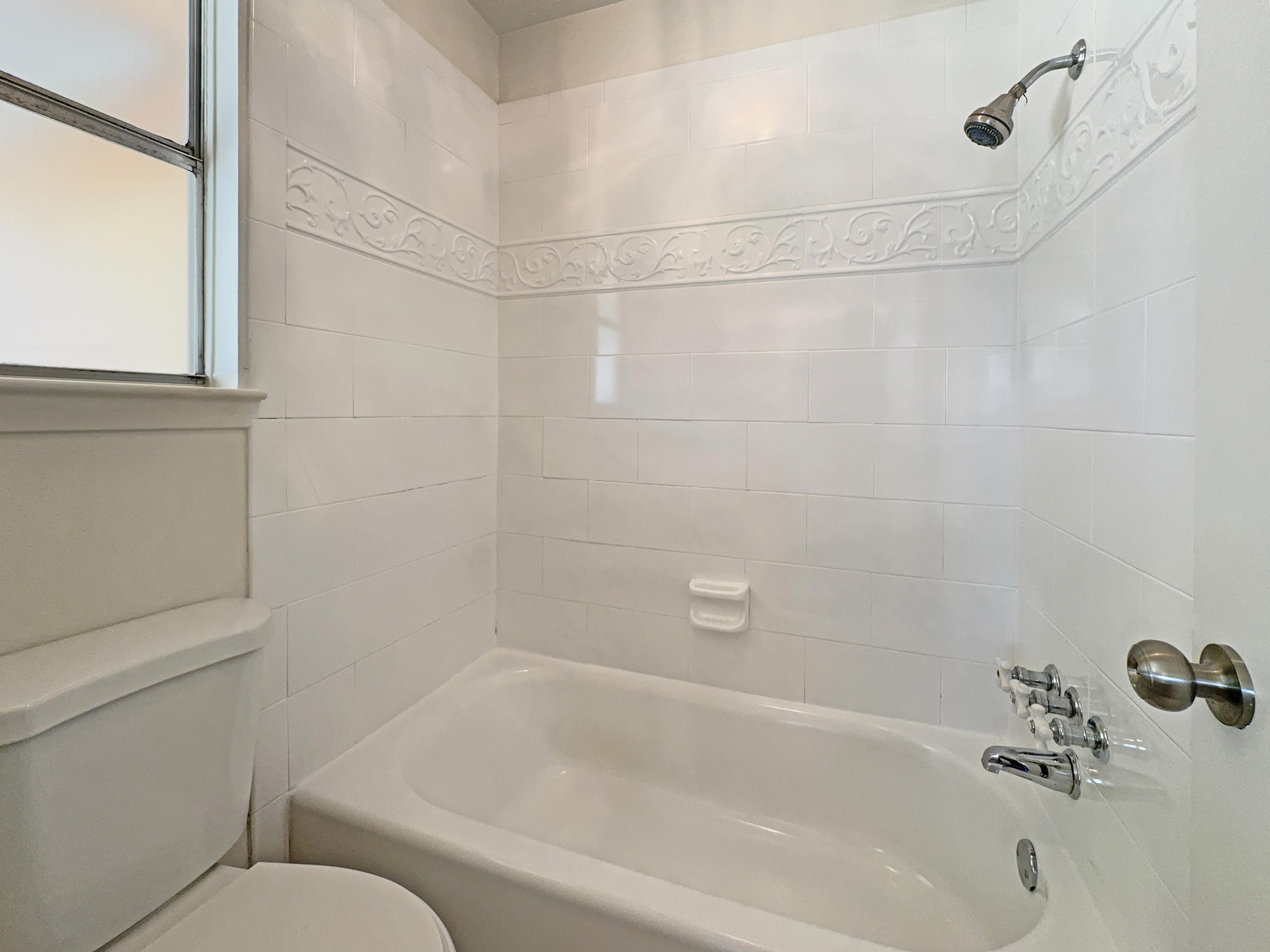Photo 18 of 19 of 10110 Willmont Rd, La Porte, TX