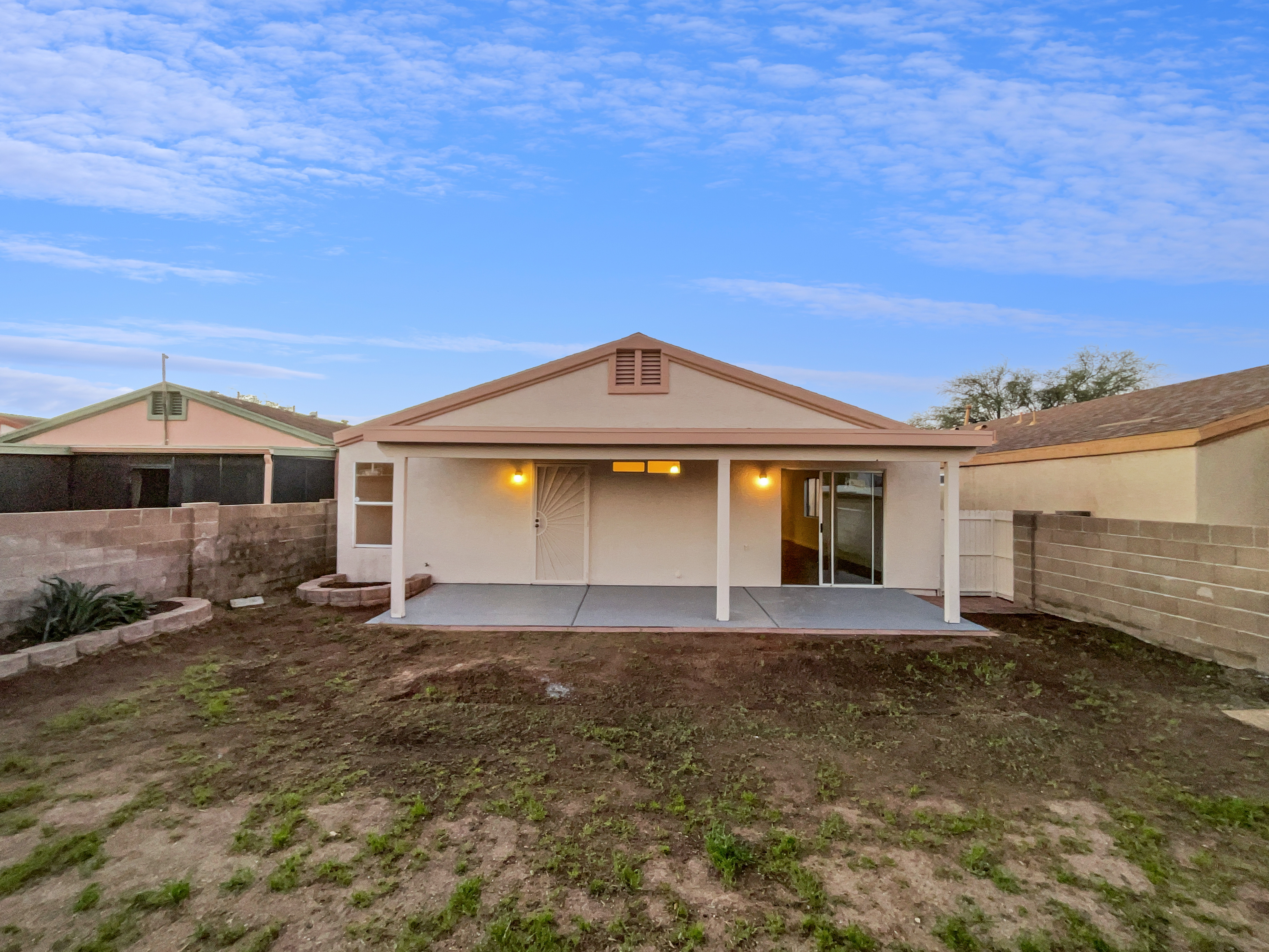 Photo 5 of 19 of 7405 E Cross Ridge Pl, Tucson, AZ