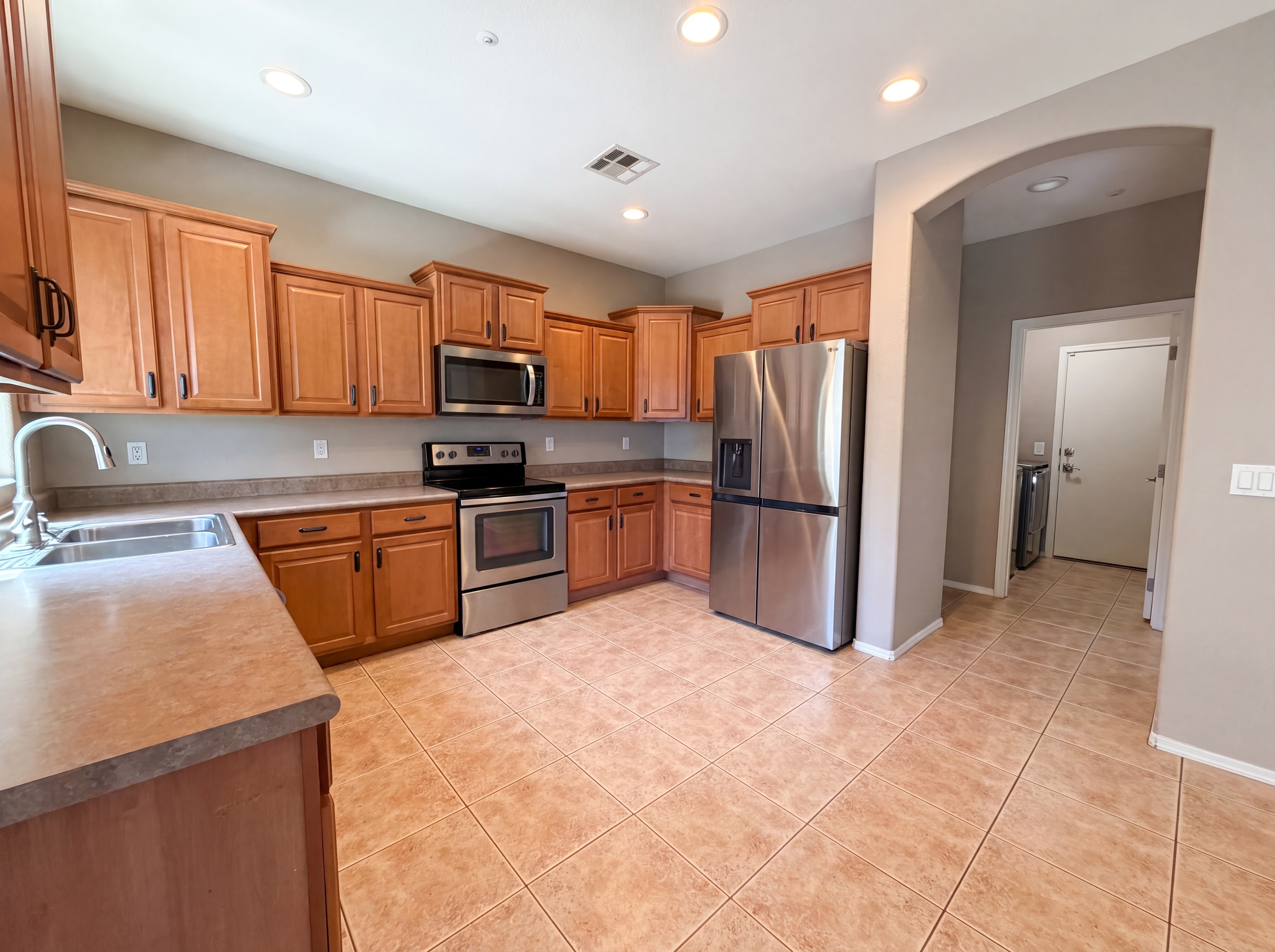 Photo 18 of 31 of 1565 E Hopkins Rd, Gilbert, AZ