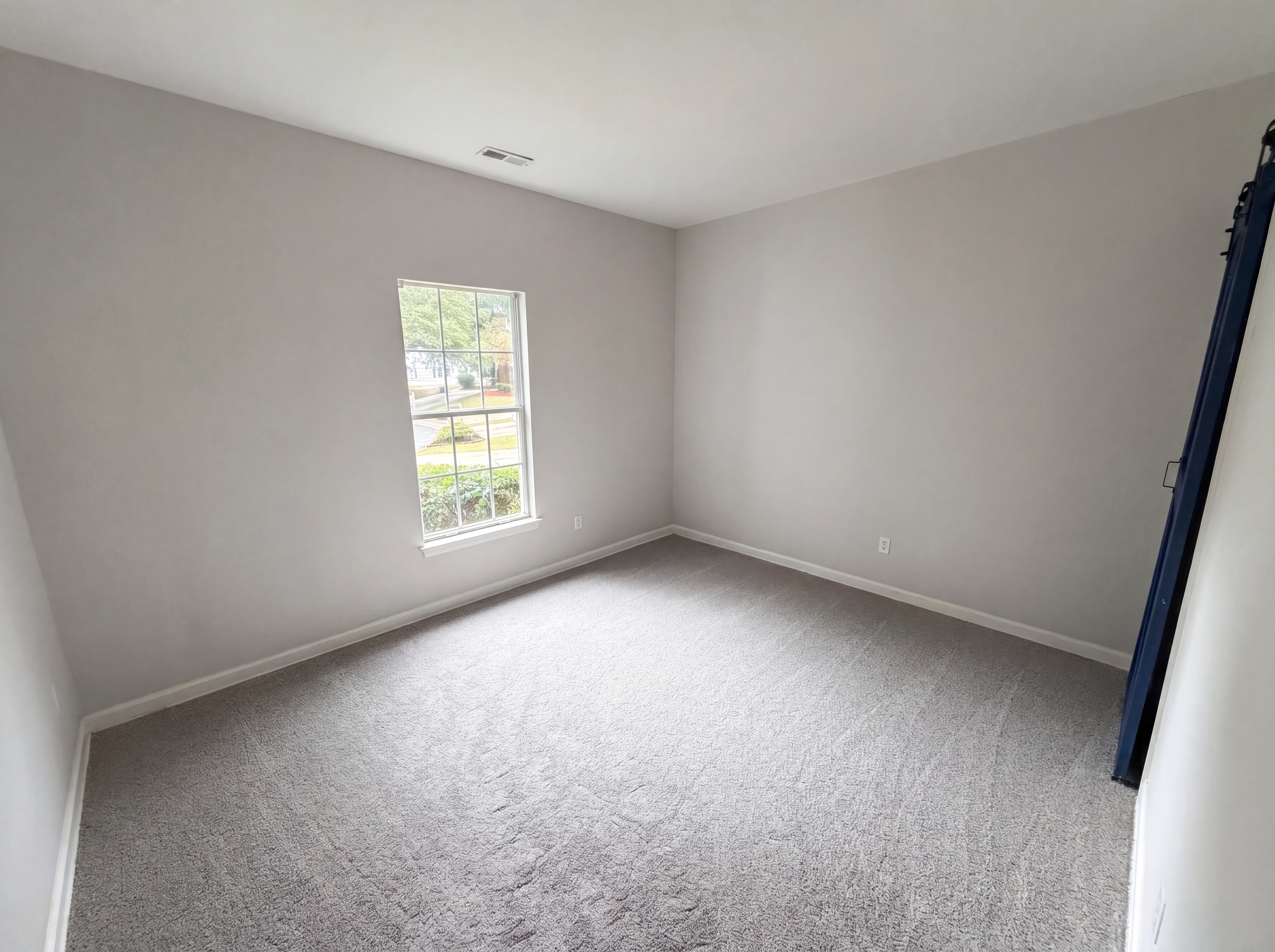 Photo 15 of 22 of 4808 Pennant Pl, Charlotte, NC