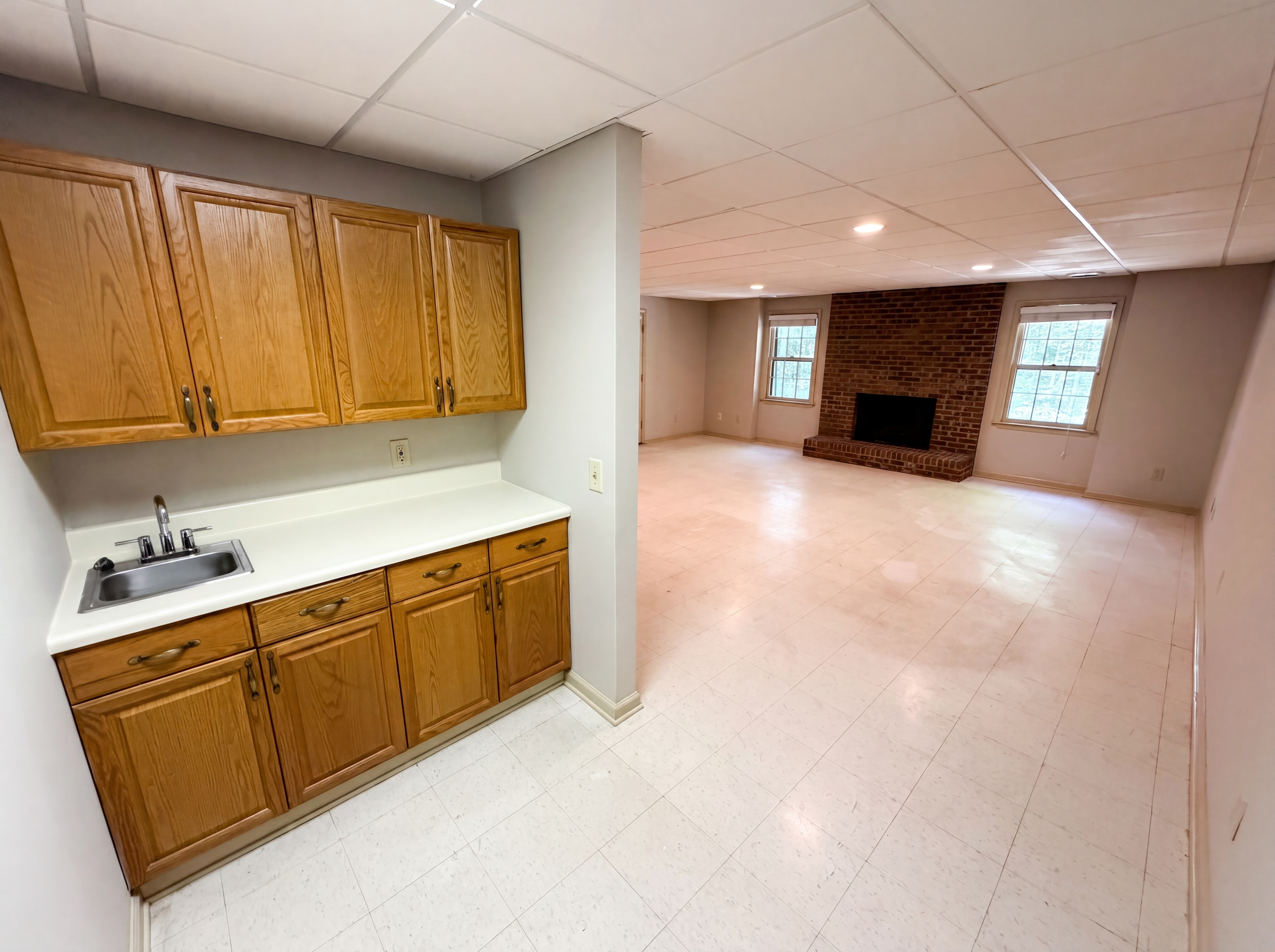 Photo 31 of 46 of 2360 Kimbrough Ct, Atlanta, GA