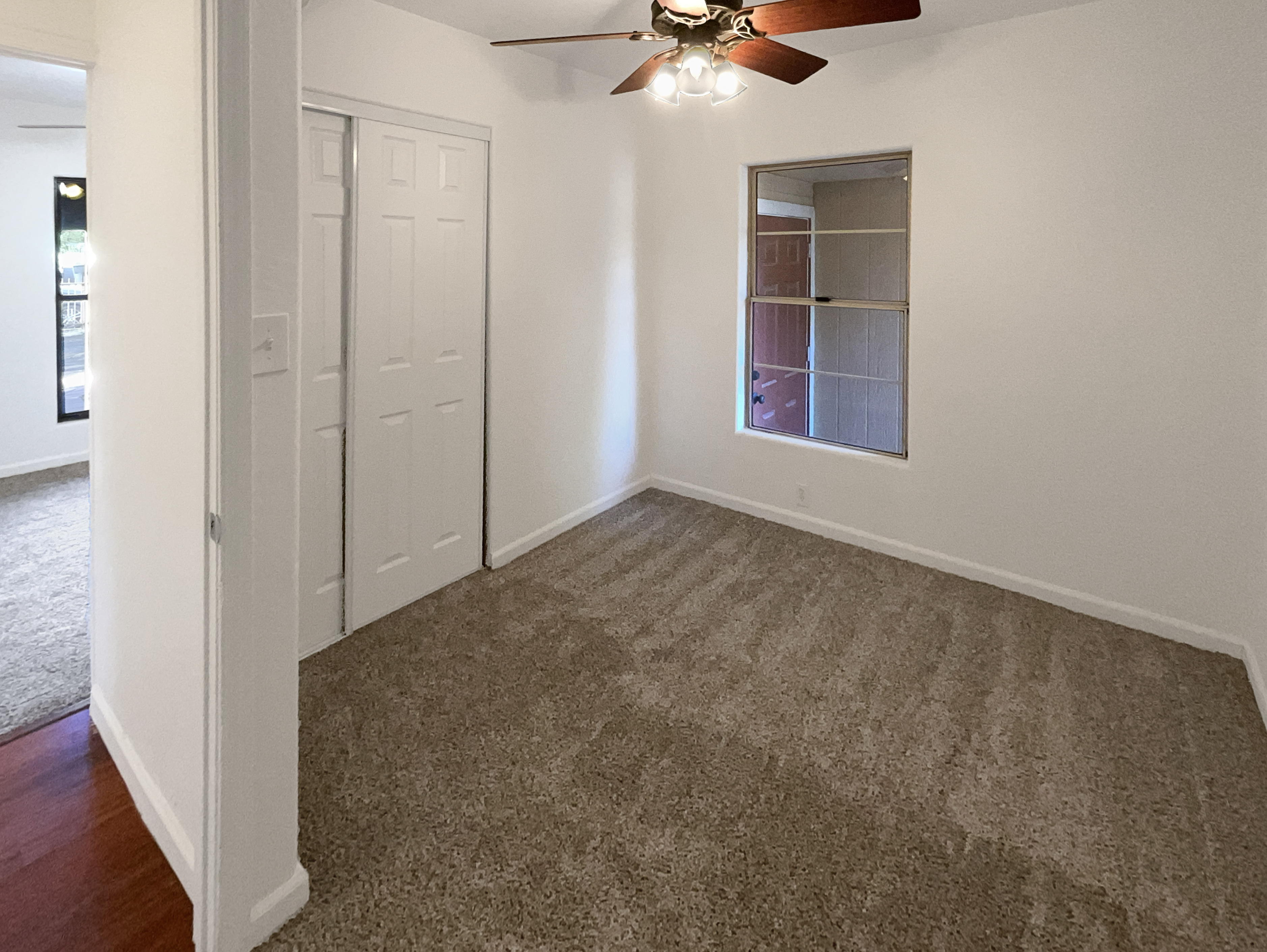 Photo 15 of 23 of 1048 E 6th Ave, Mesa, AZ