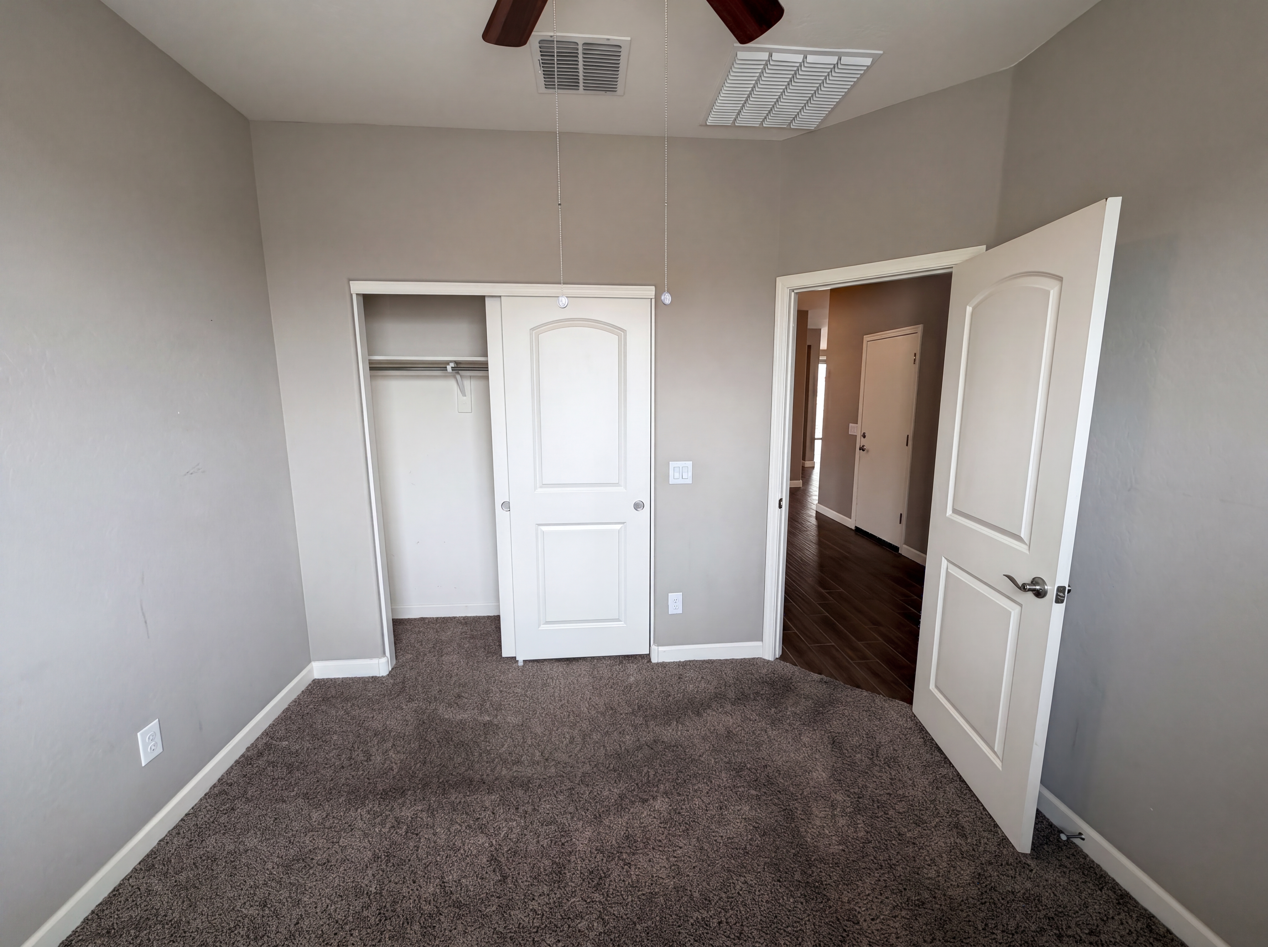 Photo 14 of 31 of 23680 W Magnolia Dr, Buckeye, AZ