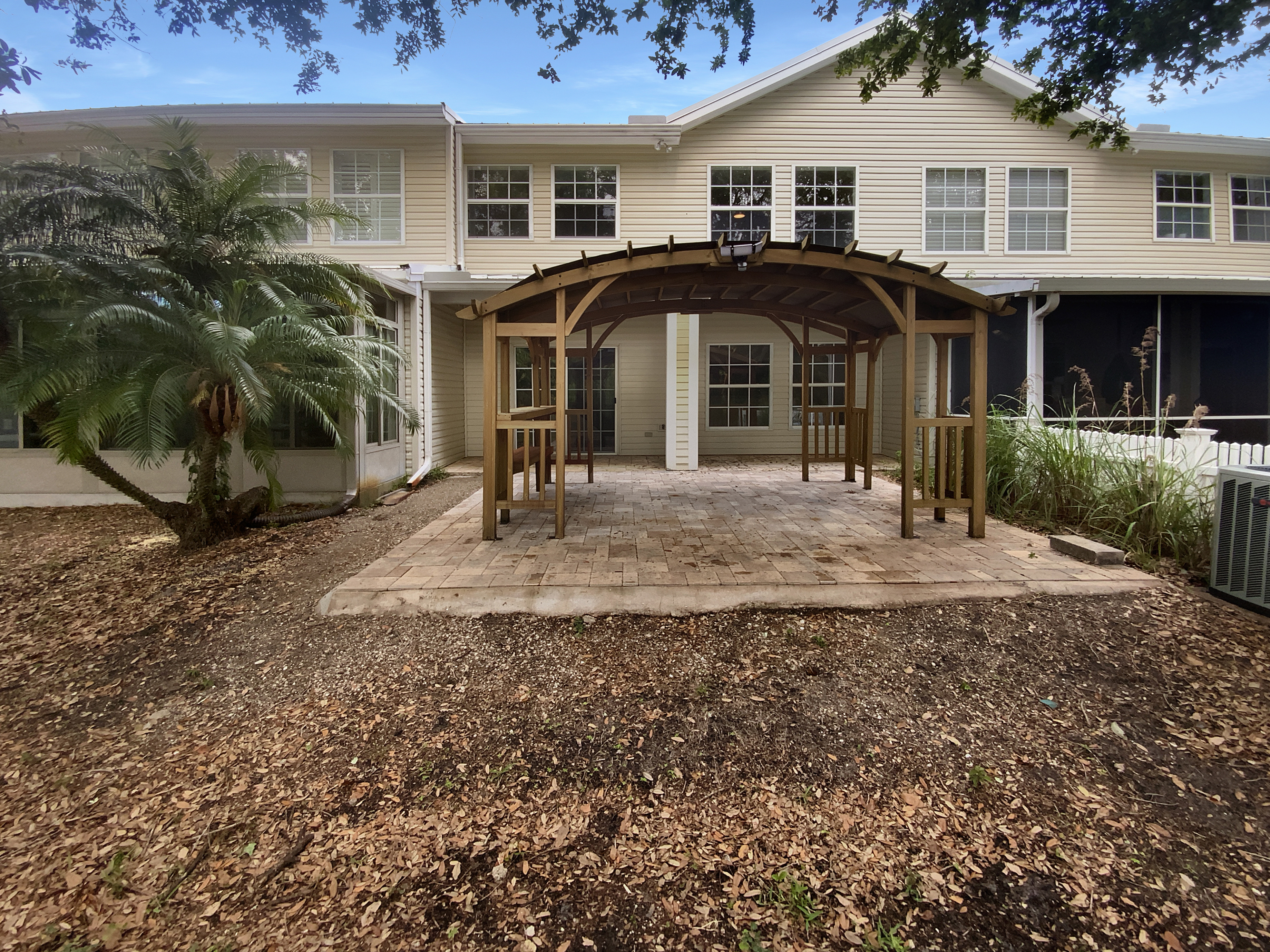 Photo 30 of 32 of 915 Woodbridge Ct, Safety Harbor, FL