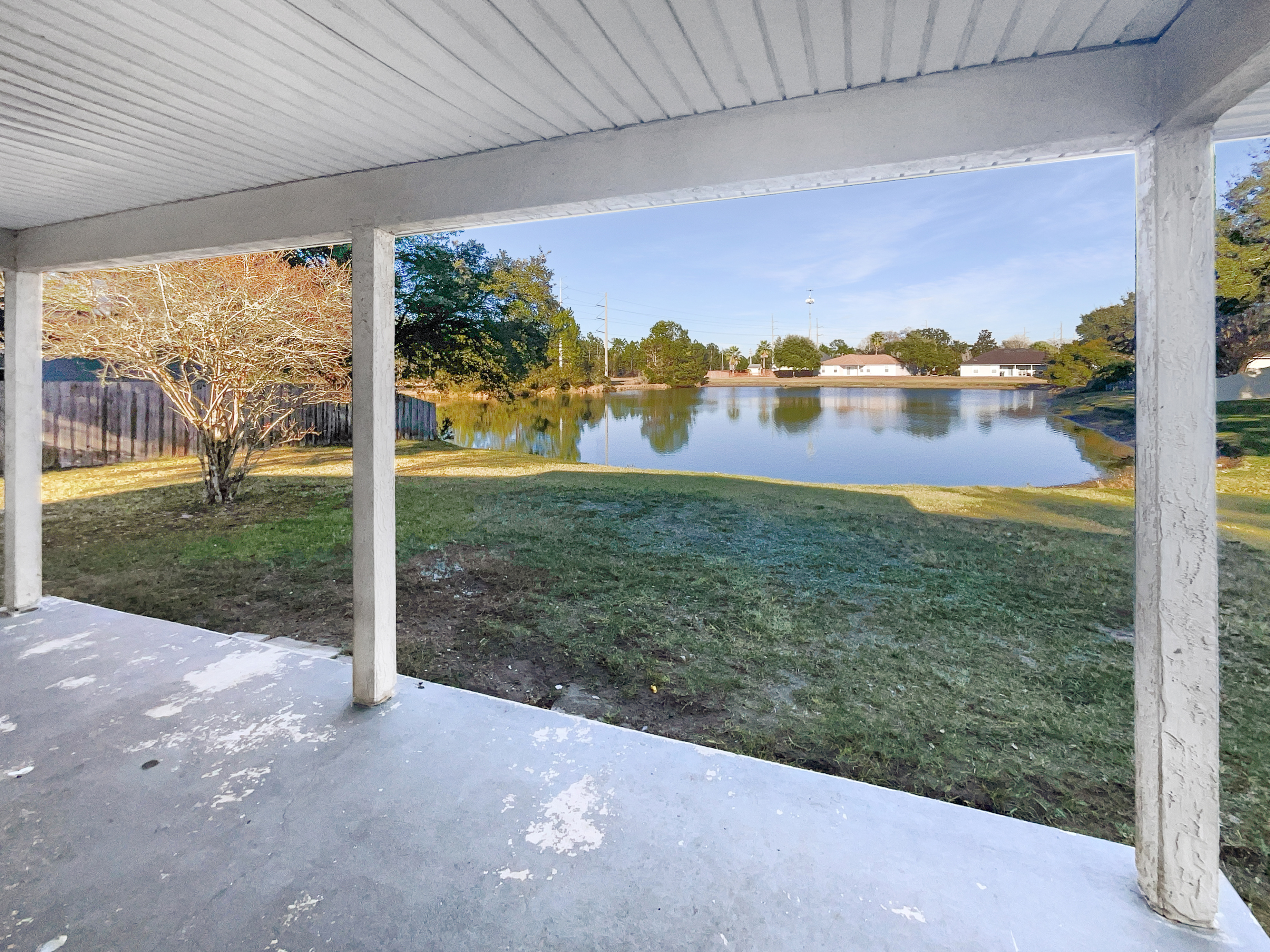 Photo 17 of 18 of 6891 Clinton Corners Dr W, Jacksonville, FL