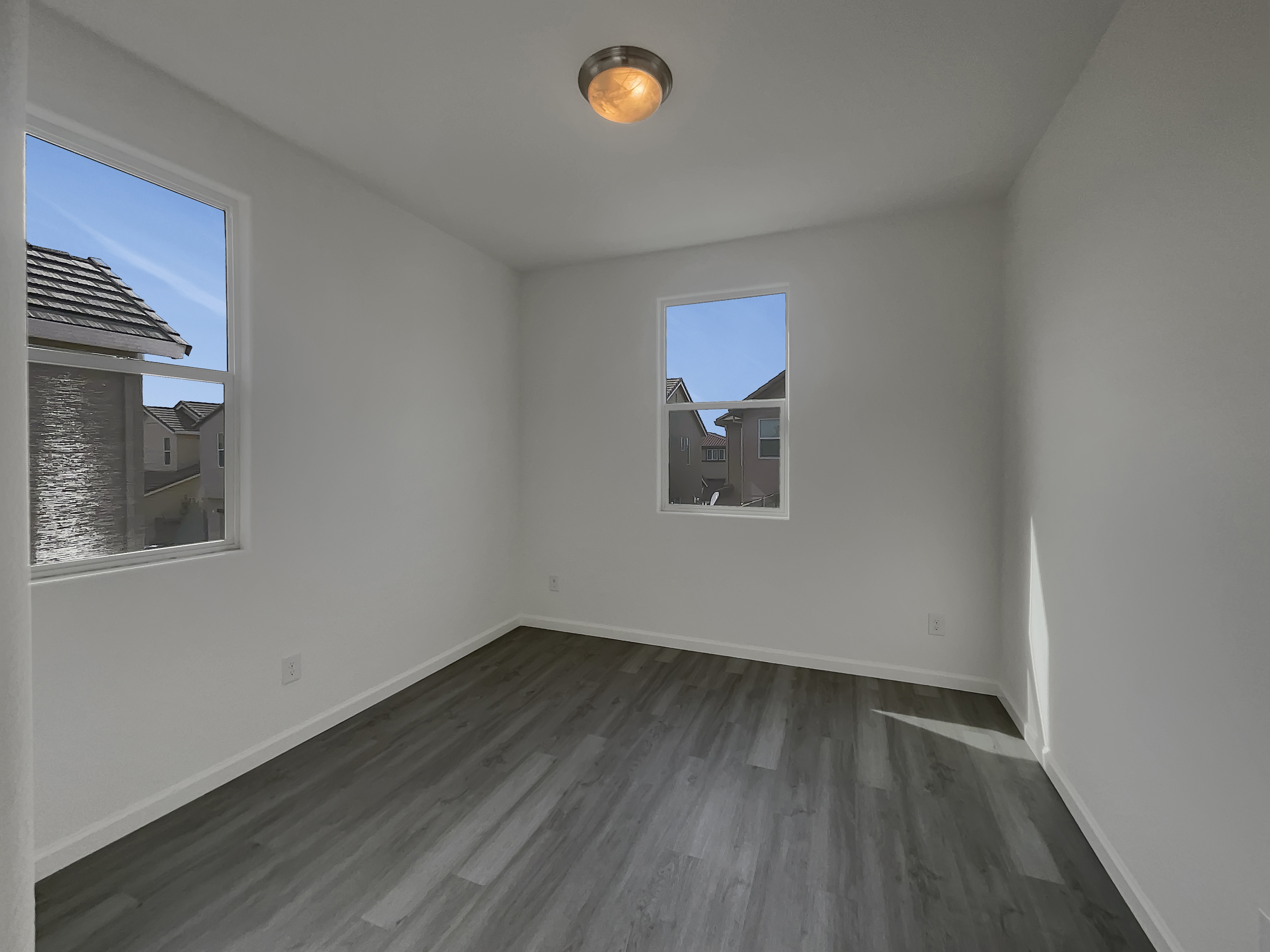 Photo 5 of 43 of 4579 Juneberry Dr, Sacramento, CA