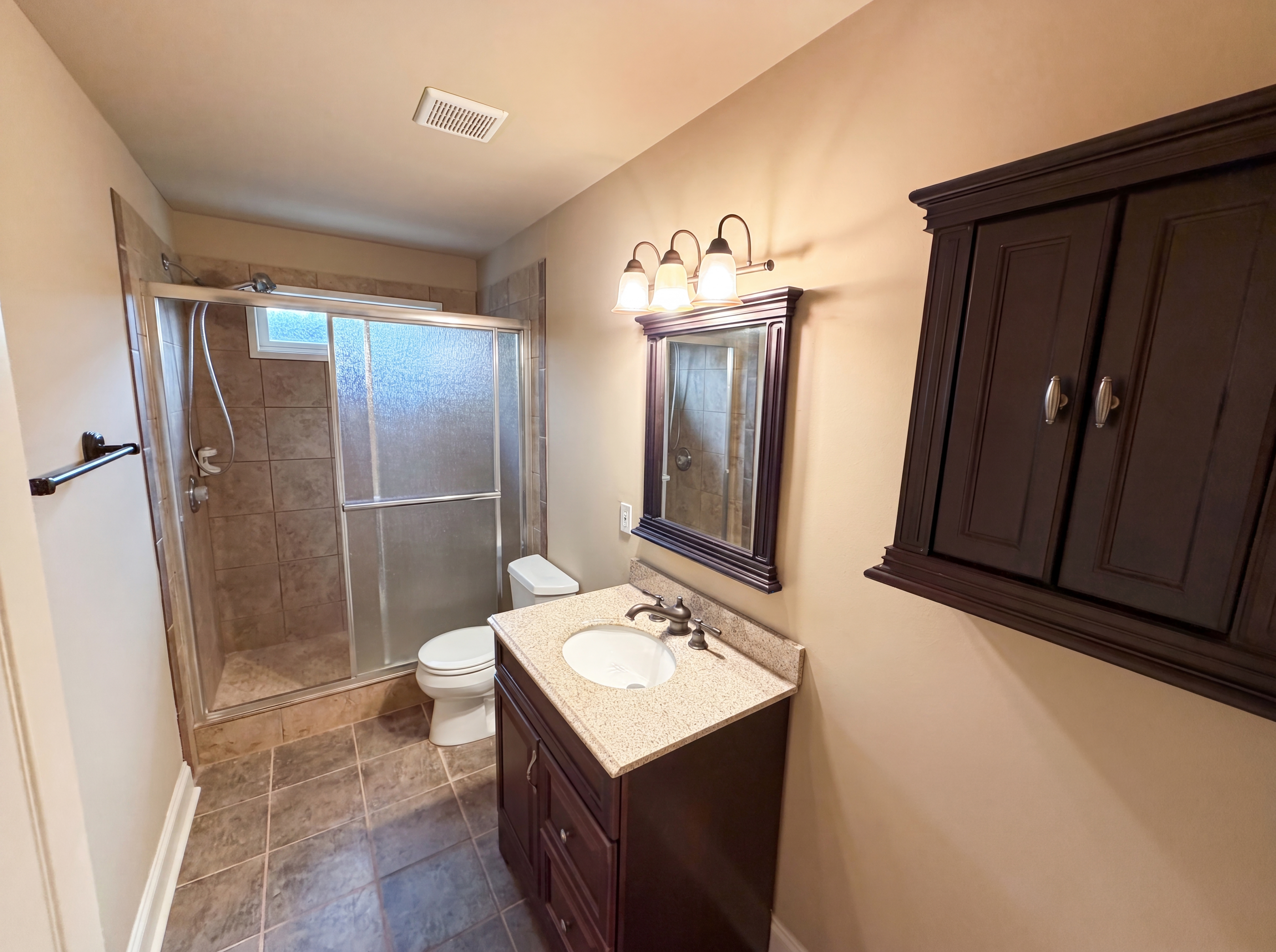 Photo 48 of 71 of 3250 Camellia Ln, Suwanee, GA