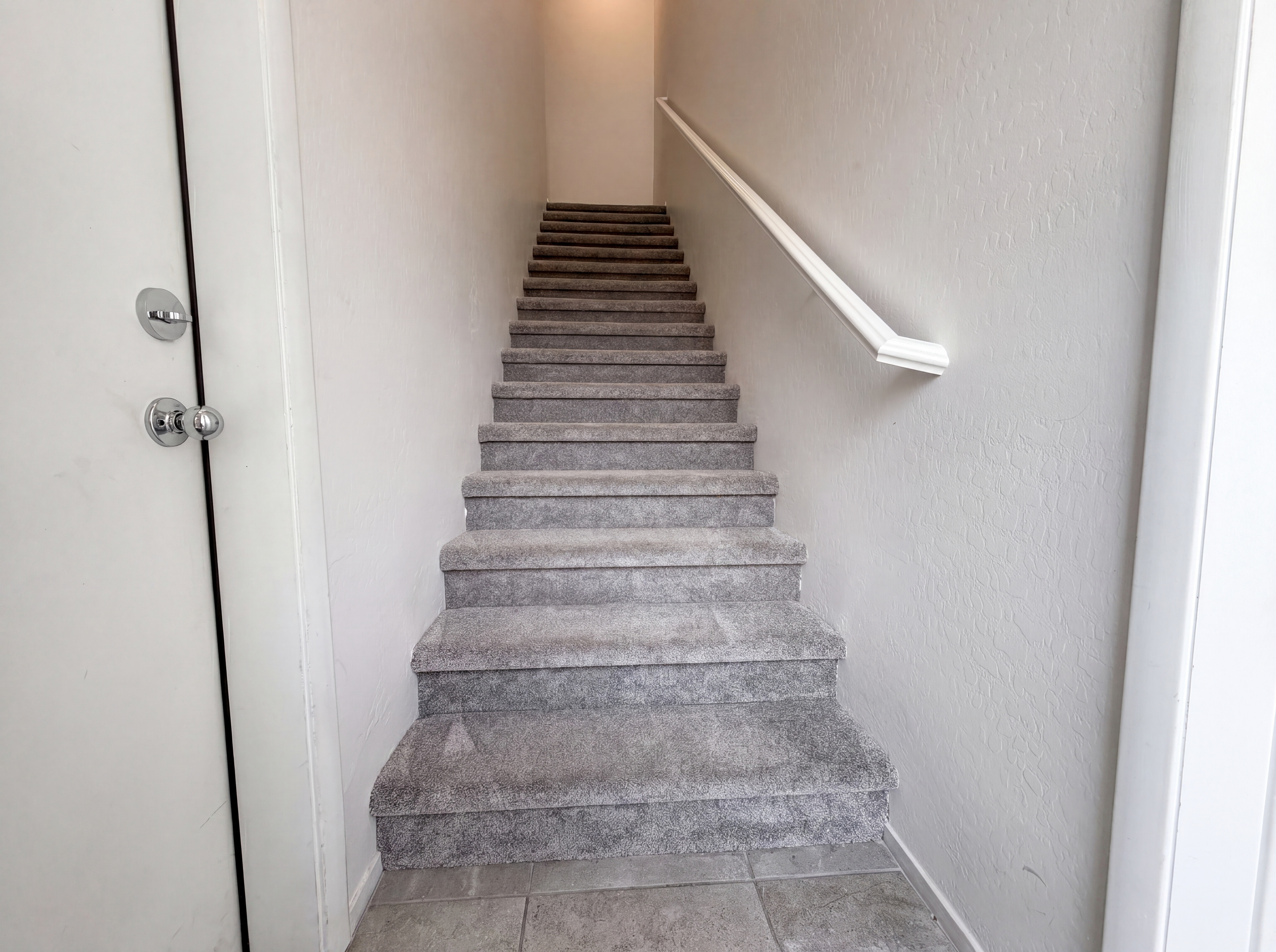 Photo 7 of 19 of 8457 Insignia Ave, Las Vegas, NV