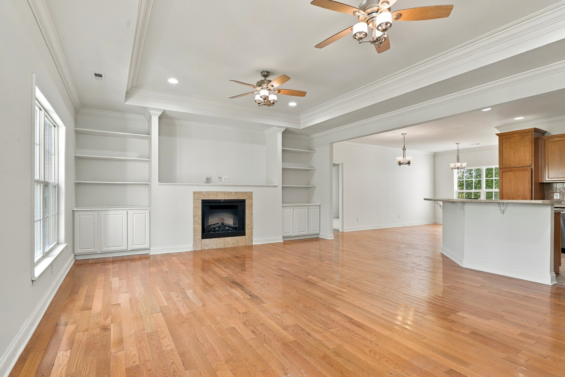 Photo 3 of 23 of 2433 Misty Ridge Dr, Lenoir City, TN