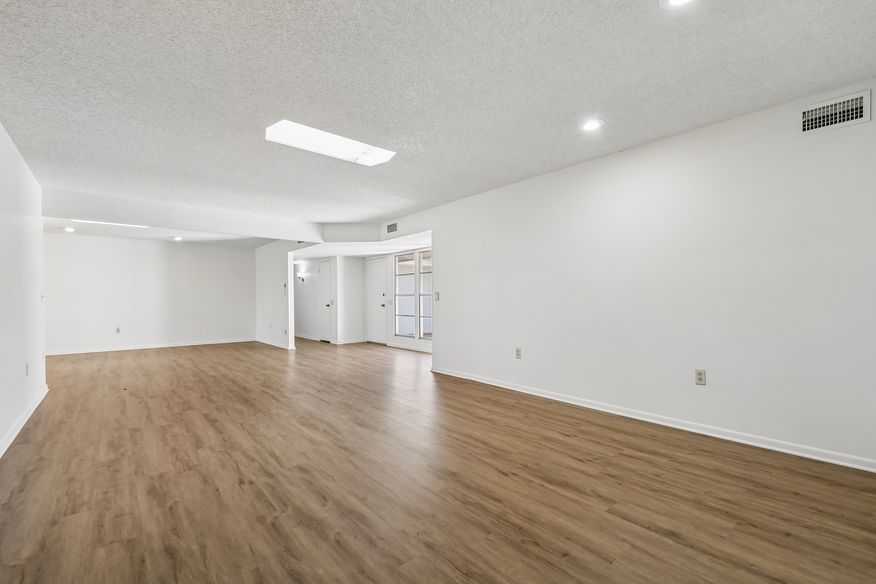 Photo 11 of 25 of 9703 W Spanish Moss Ln, Sun City, AZ
