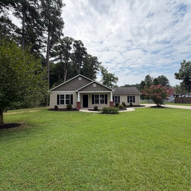 Property photo 1 of 225 Vineyard Dr