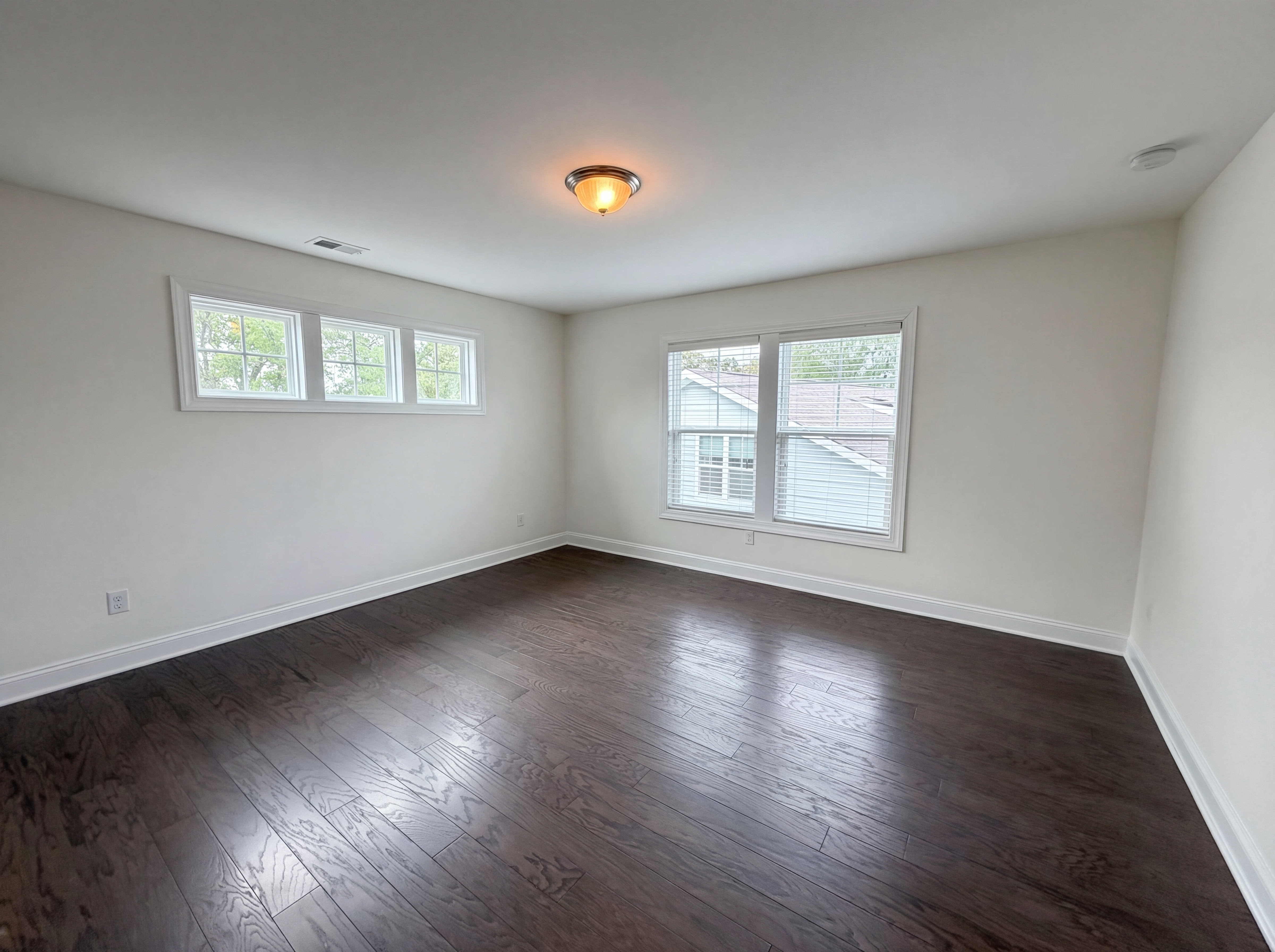Photo 17 of 23 of 1557 Fort Palmetto Cir, Mount Pleasant, SC
