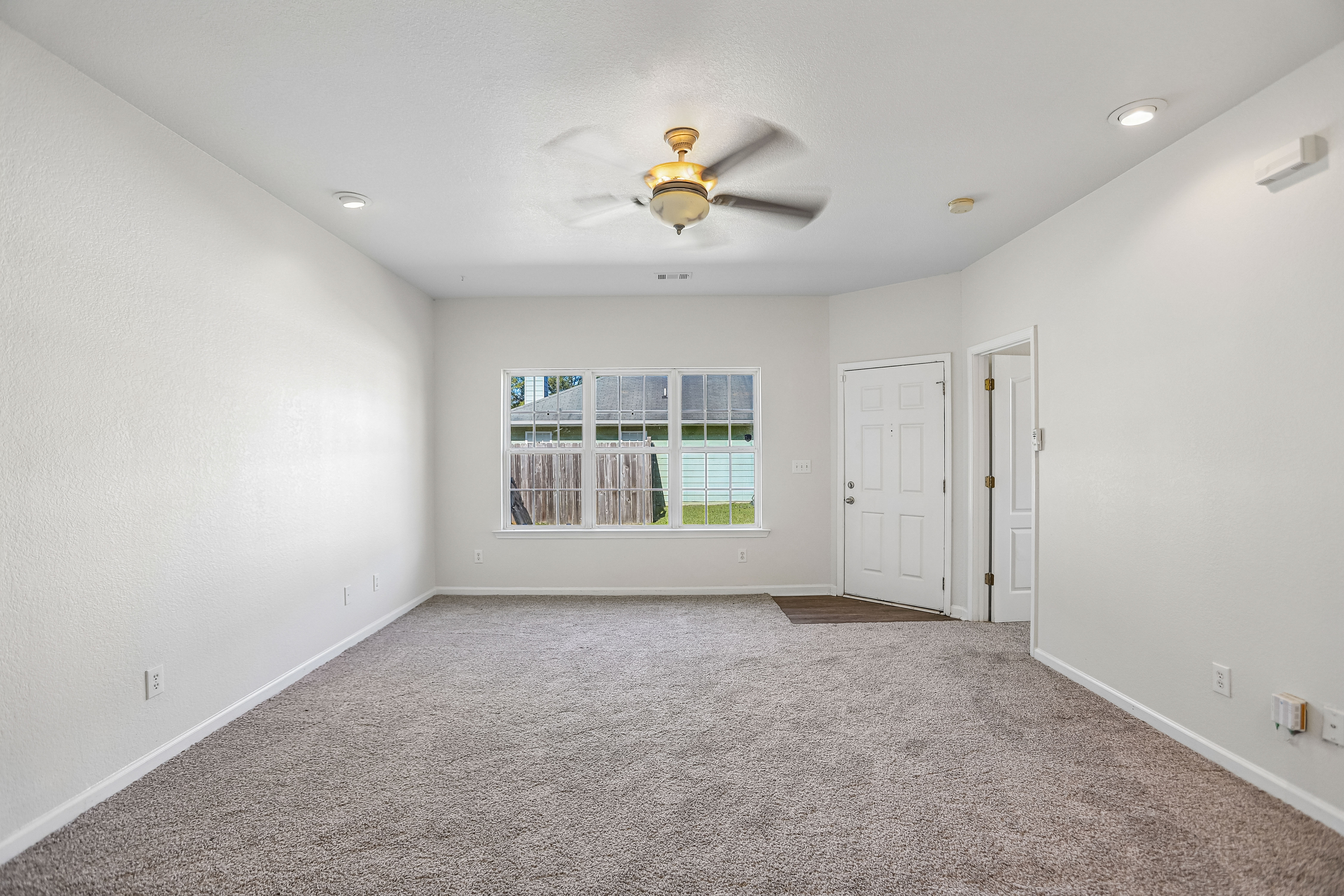 Photo 8 of 19 of 387 Apple Blossom Way, Macon, GA