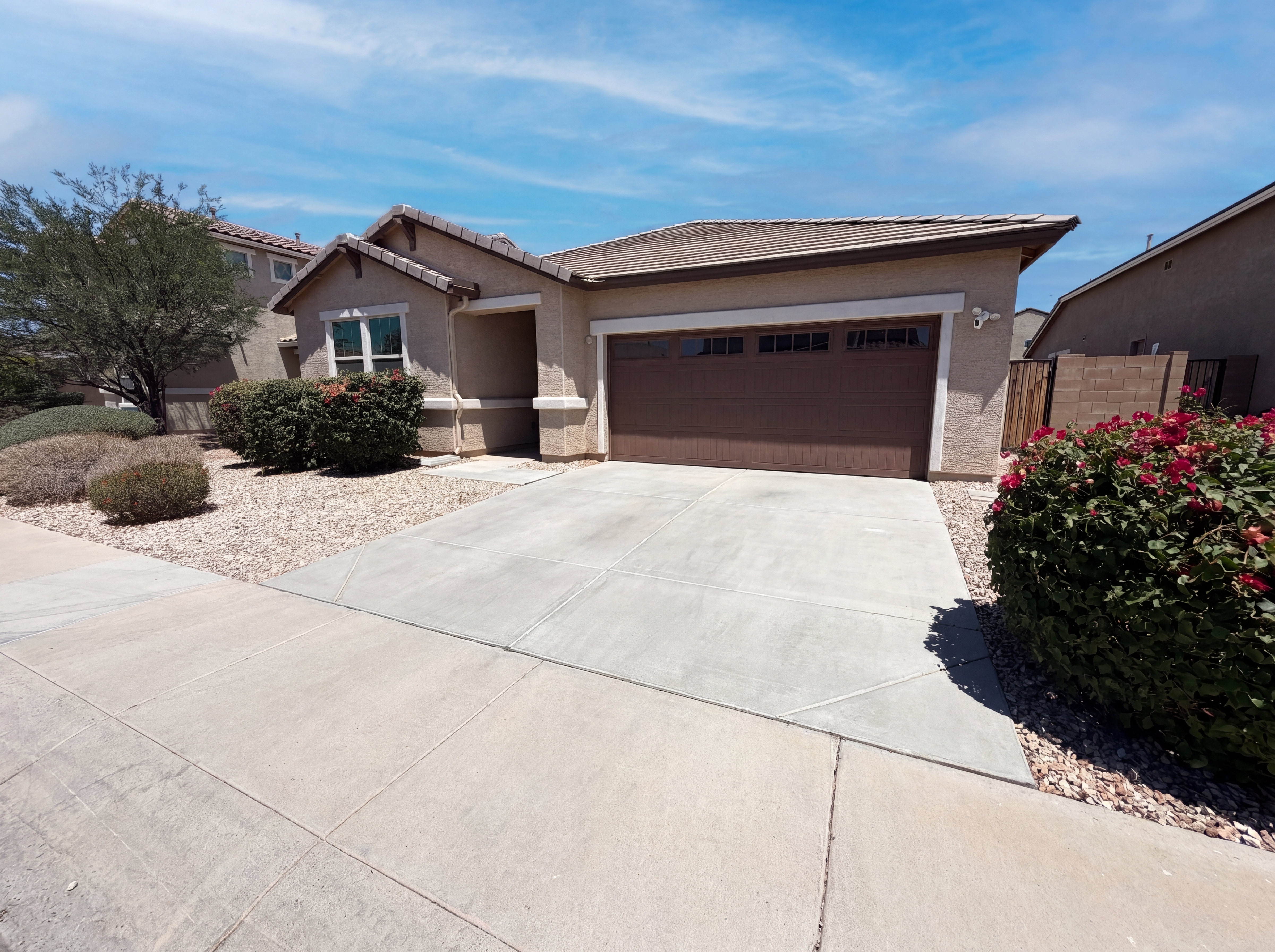 Photo 27 of 32 of 8014 W Atlantis Way, Phoenix, AZ