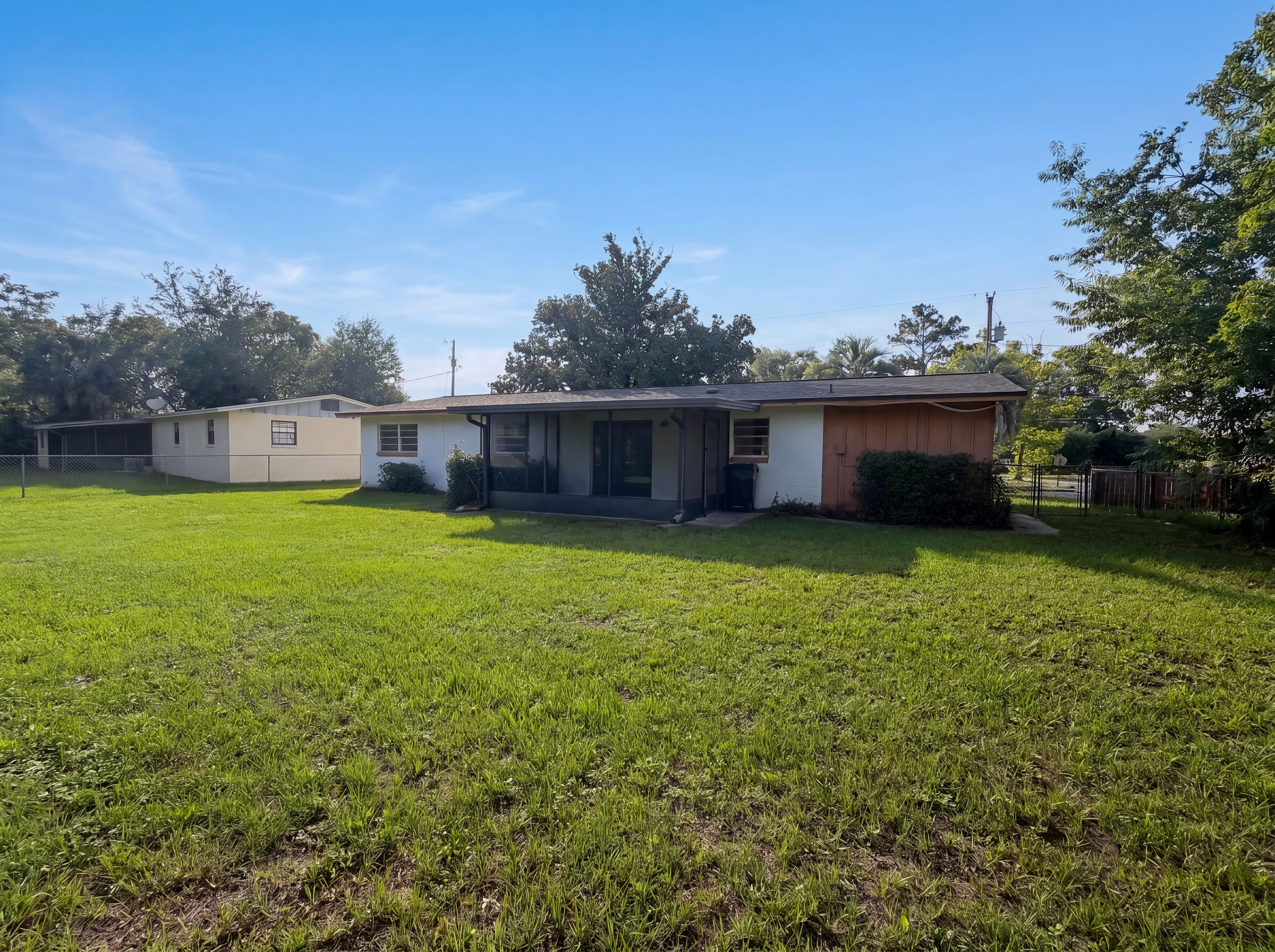 Photo 5 of 17 of 279 Bonnlyn Dr, Orange Park, FL