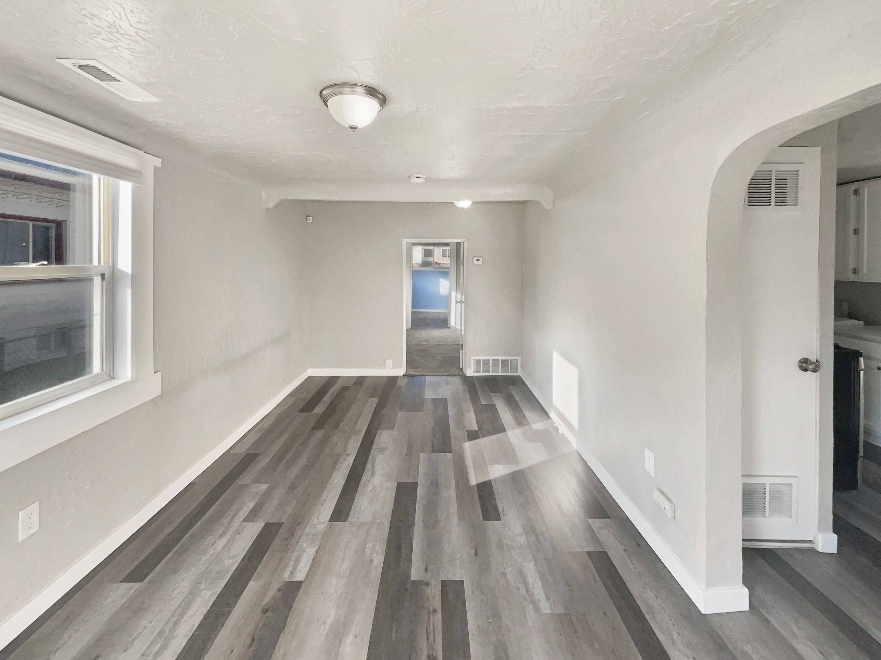 Photo 11 of 19 of 2865 Pingree Ave, Ogden, UT