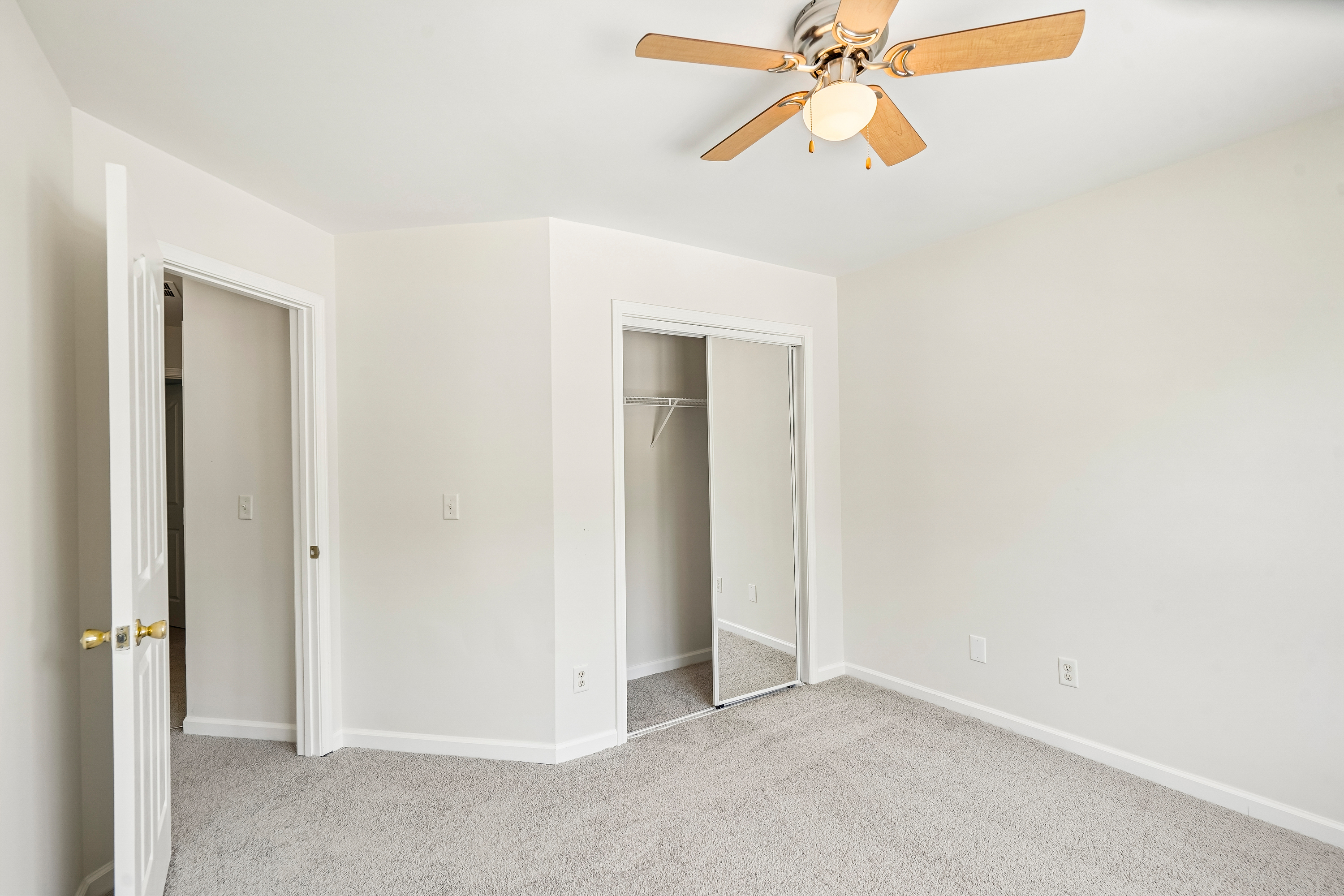 Photo 20 of 31 of 6550 Snowbird Ln, Douglasville, GA