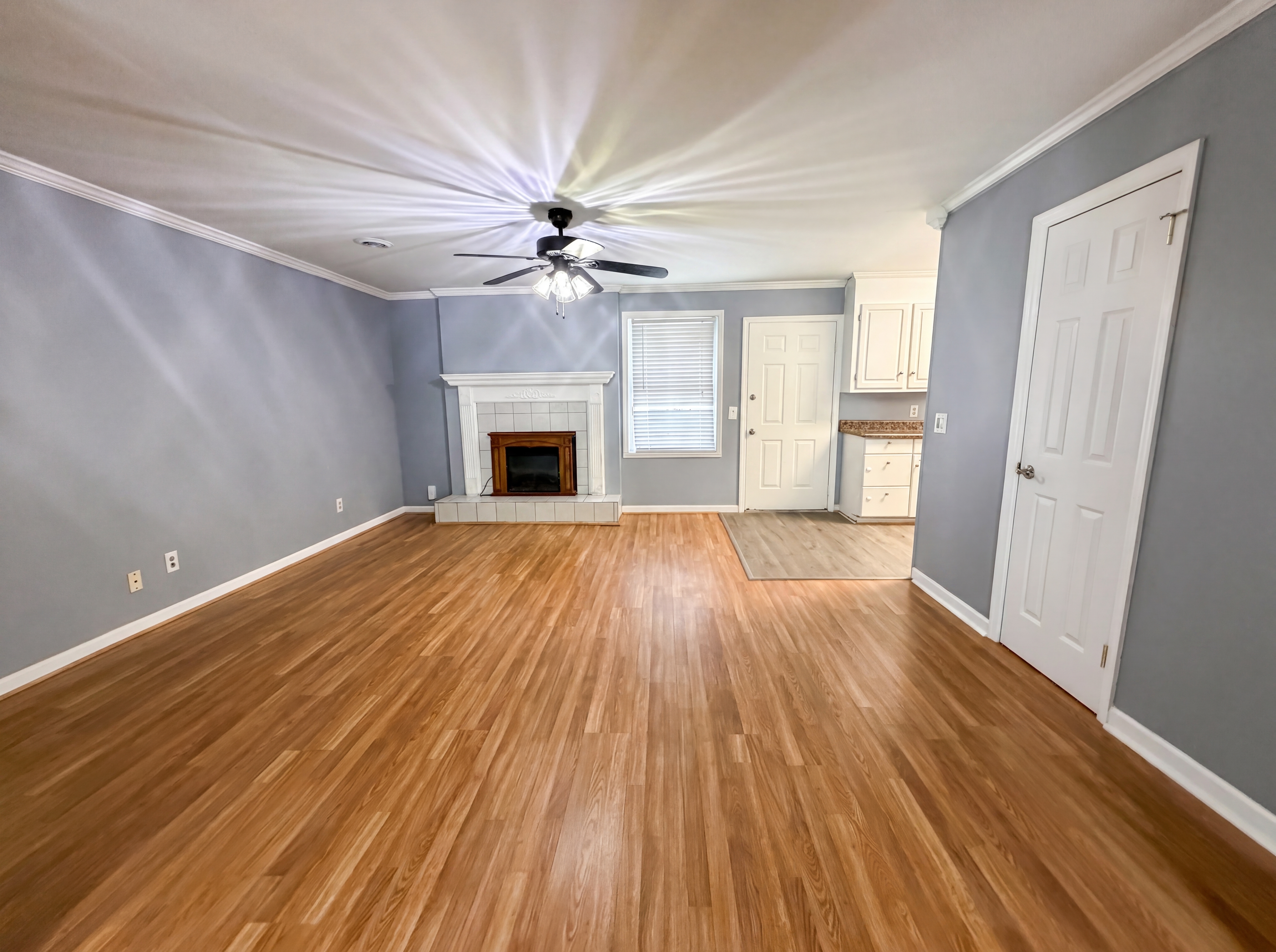 Photo 3 of 21 of 3624 Harrogate Rd, Columbia, SC