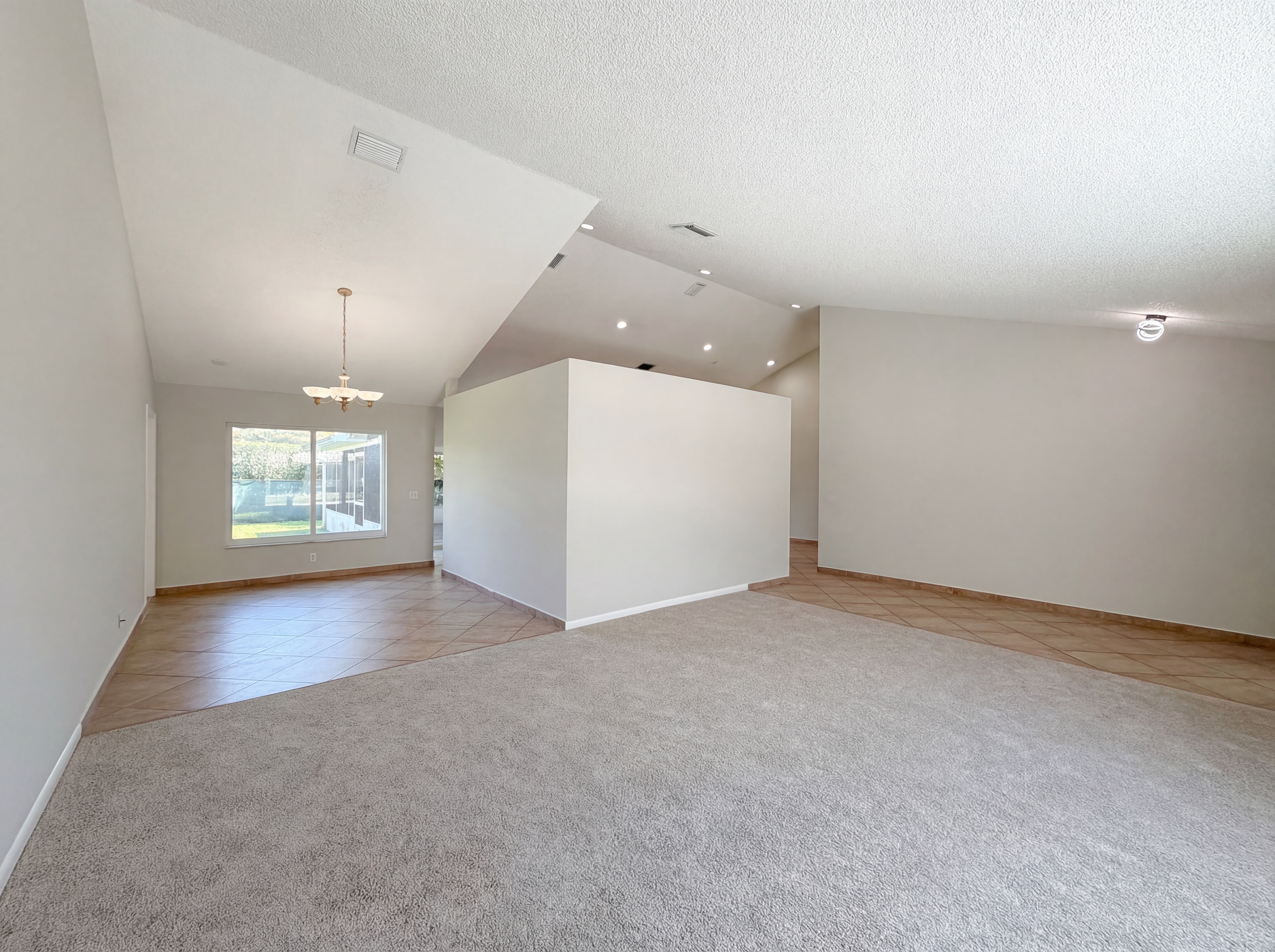 Photo 9 of 20 of 1179 NW 161st Ave, Pembroke Pines, FL