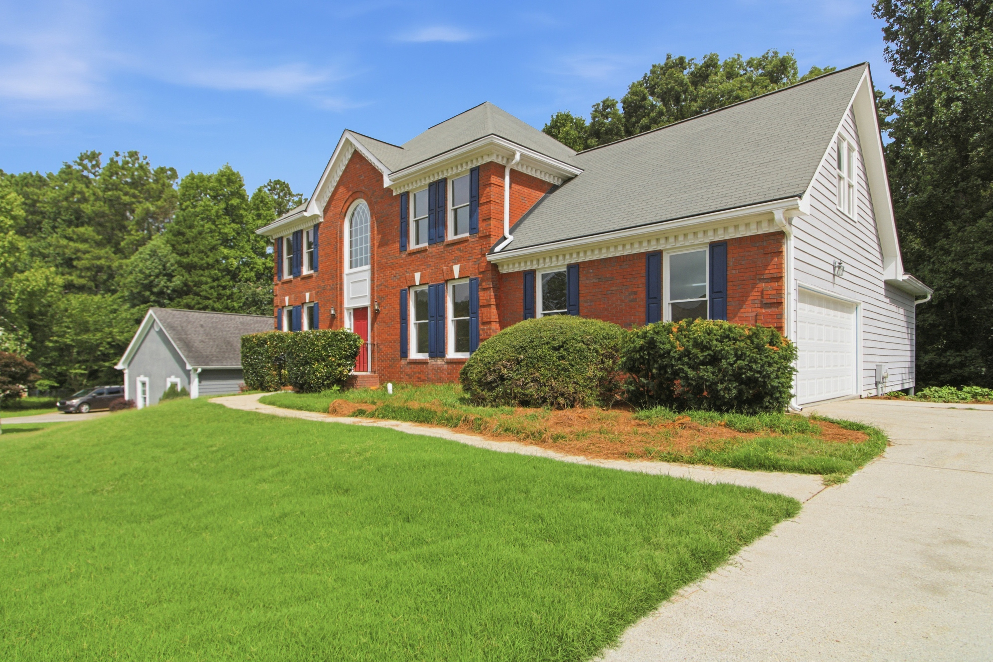 Photo 38 of 47 of 470 Fairway Walk Dr, Lawrenceville, GA
