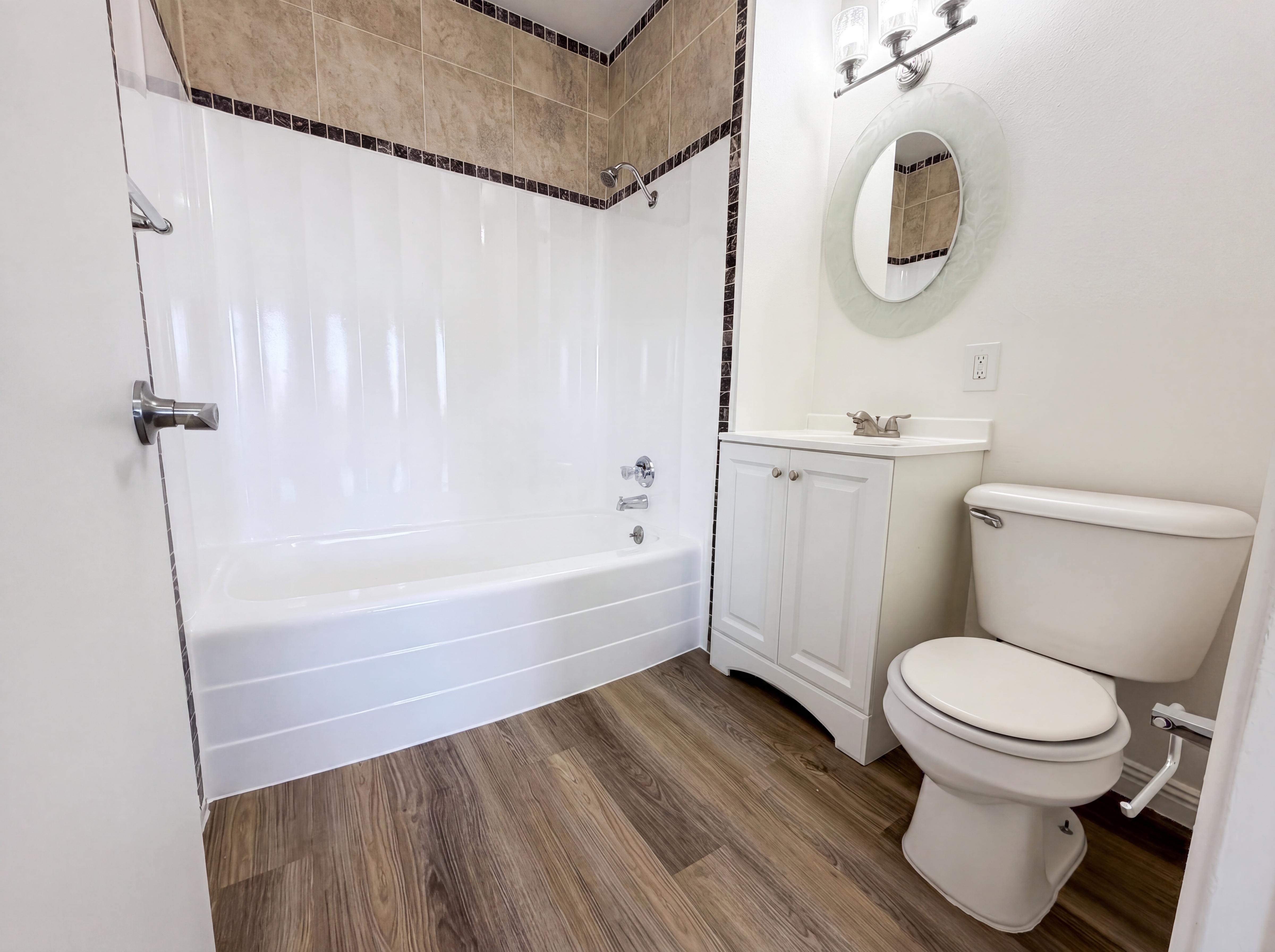 Photo 14 of 44 of 4018 Shady Oak Dr, Las Vegas, NV