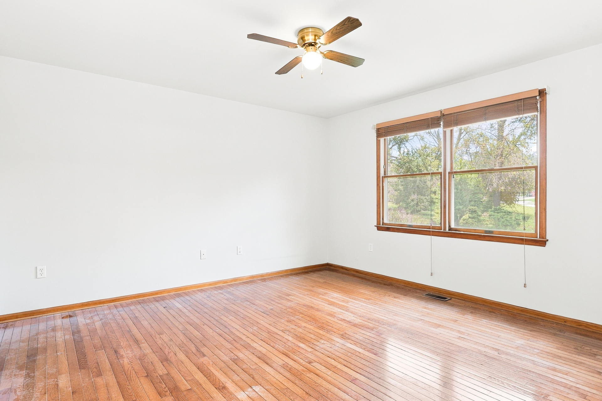 Photo 10 of 21 of 8 Mariners Ct, Elkton, MD