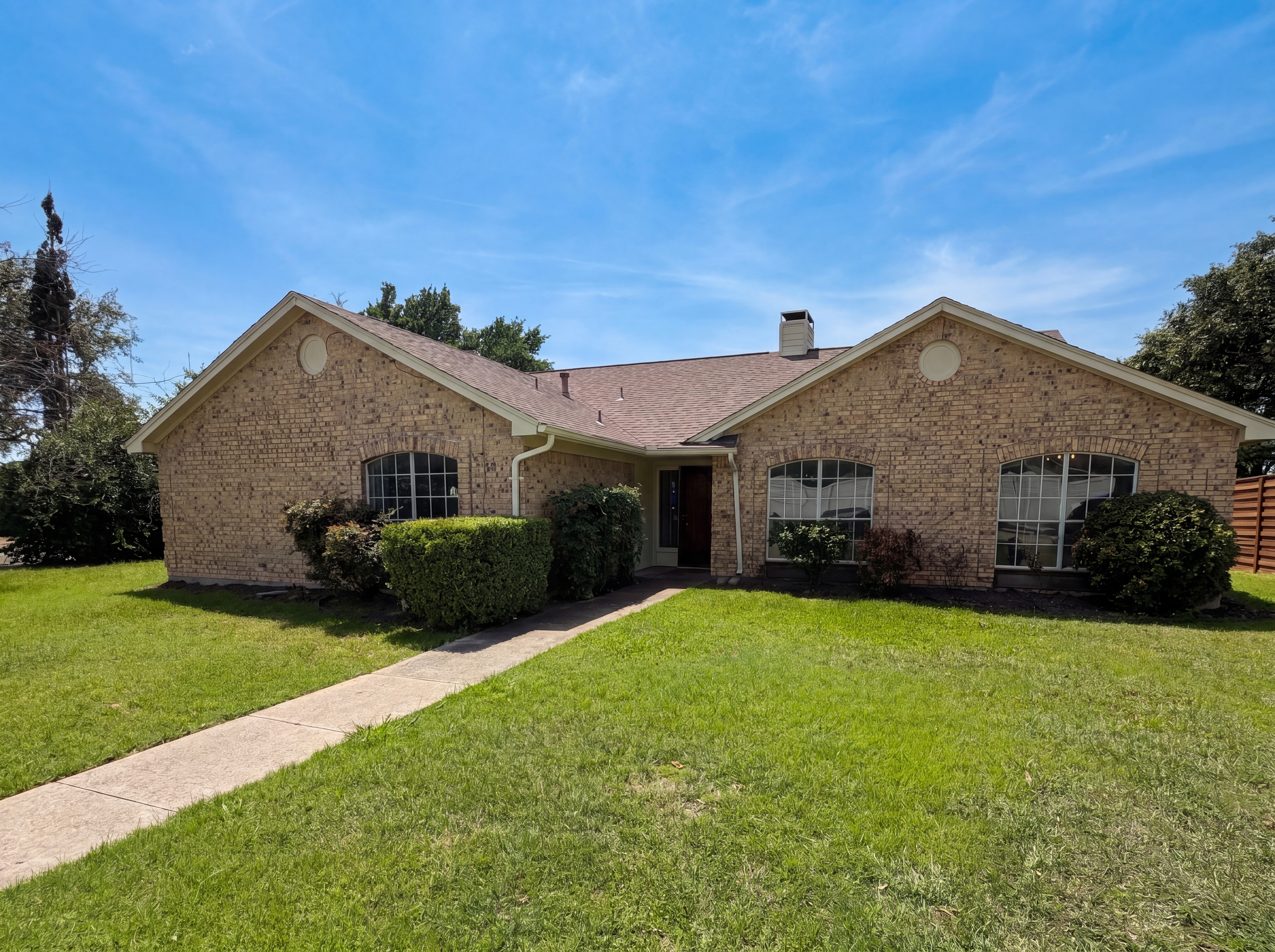 Photo 25 of 28 of 3701 Westminster Dr, Carrollton, TX