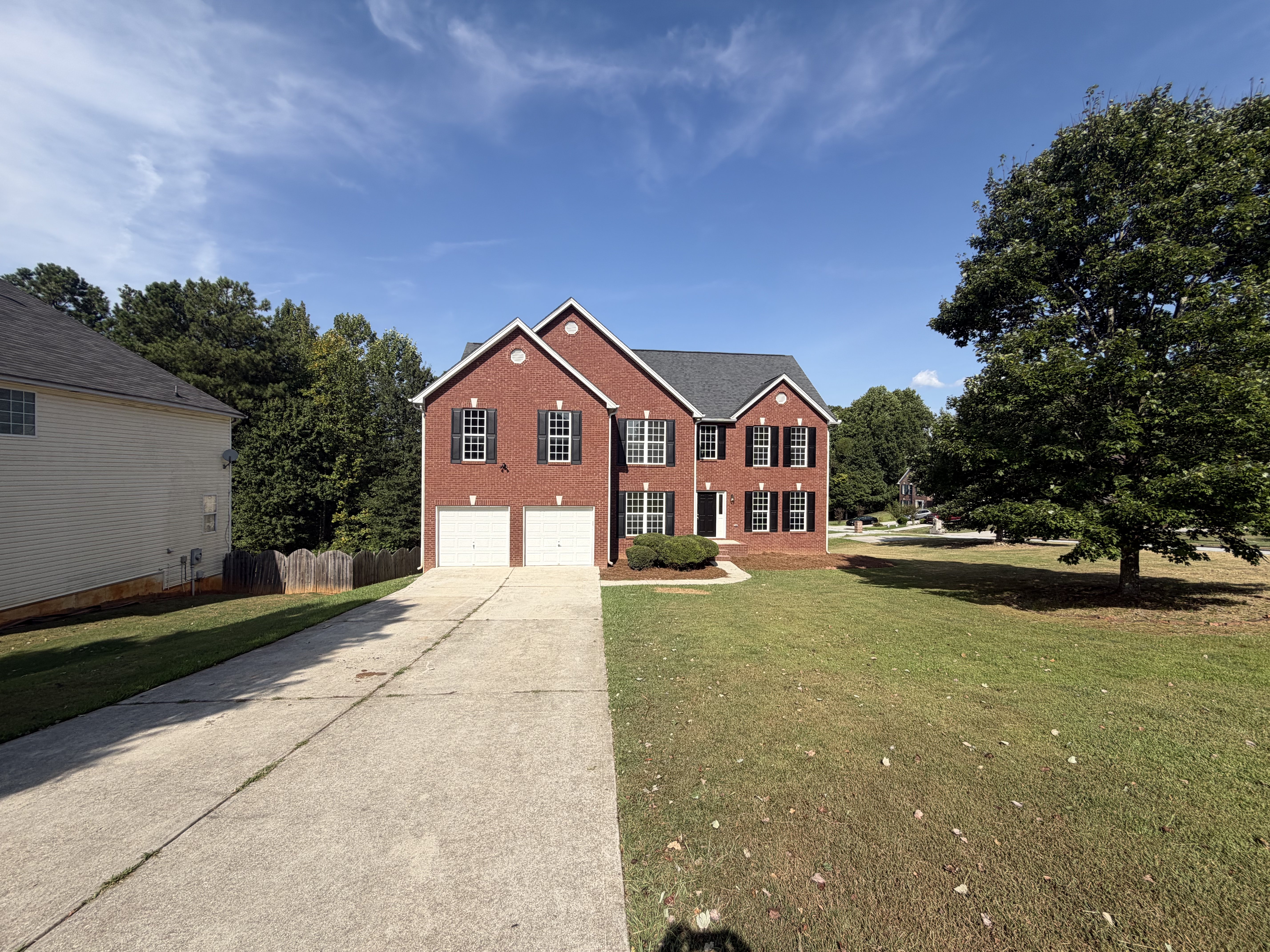 Photo 22 of 39 of 910 Paper Creek Dr, Lawrenceville, GA