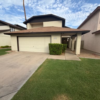 Property photo 1 of 10020 W Montecito Ave