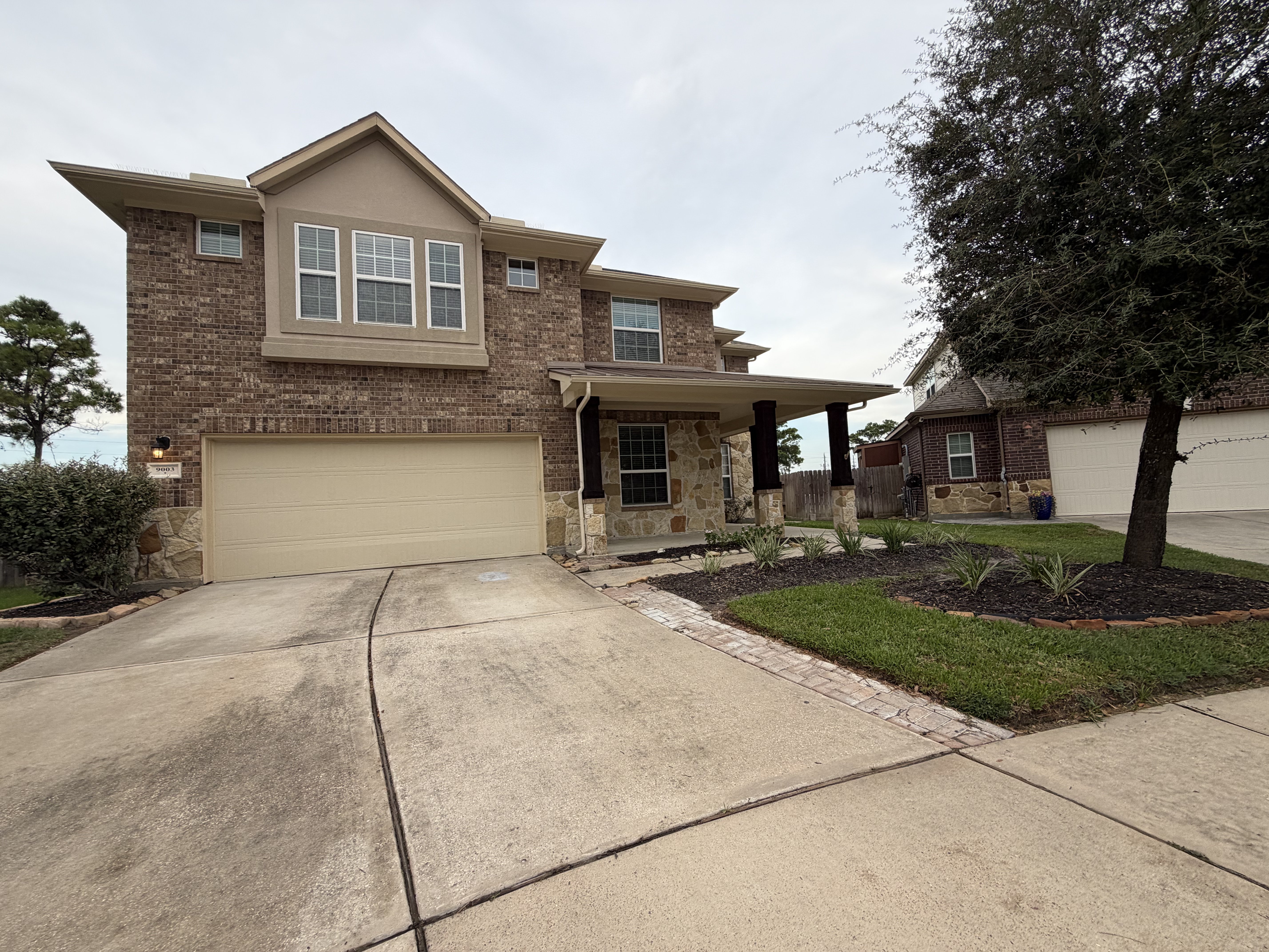 Photo 38 of 40 of 9003 Newcroft Ct, Tomball, TX