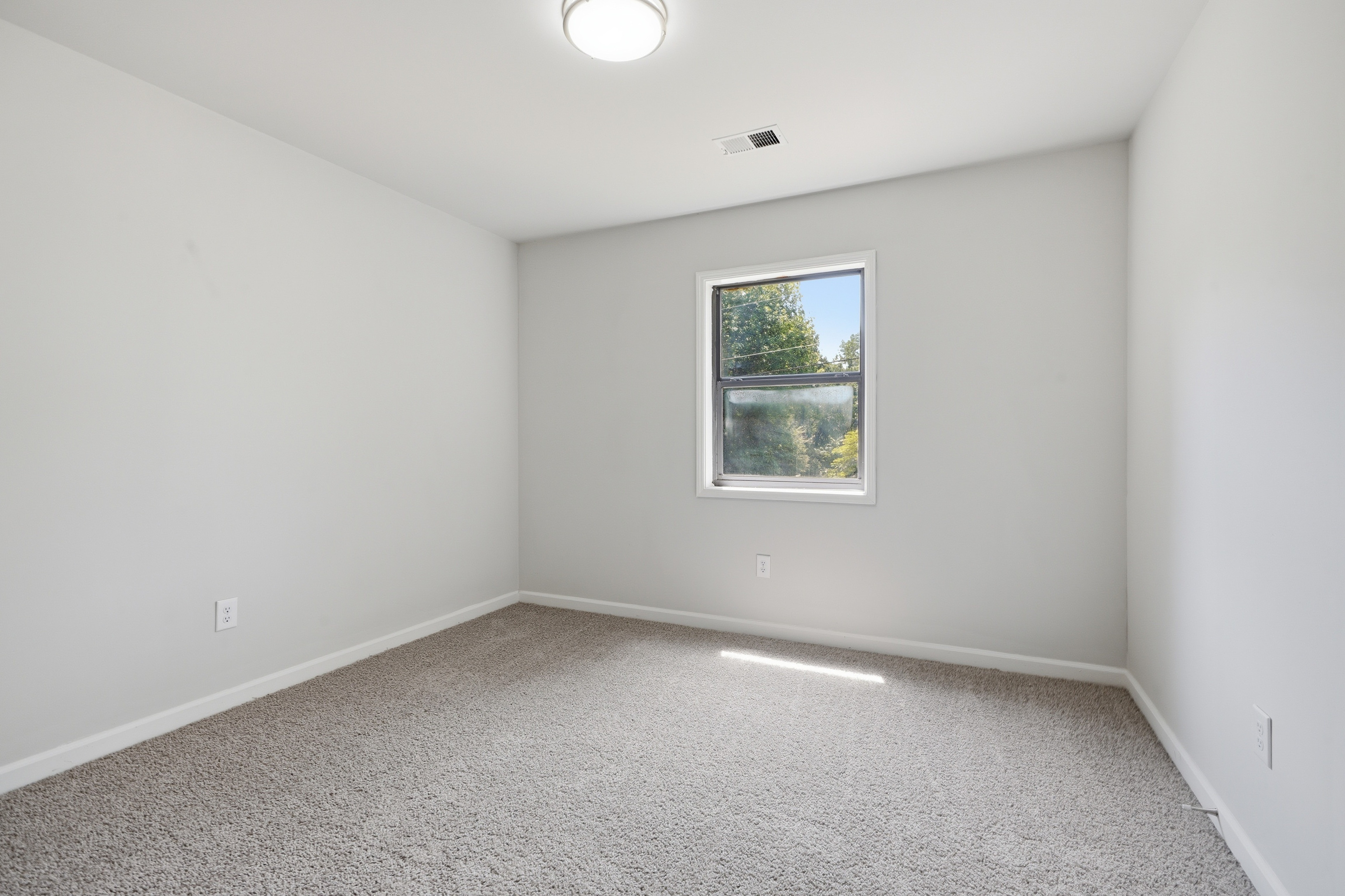 Photo 11 of 37 of 13 Bramblewood Pl SW, Cartersville, GA