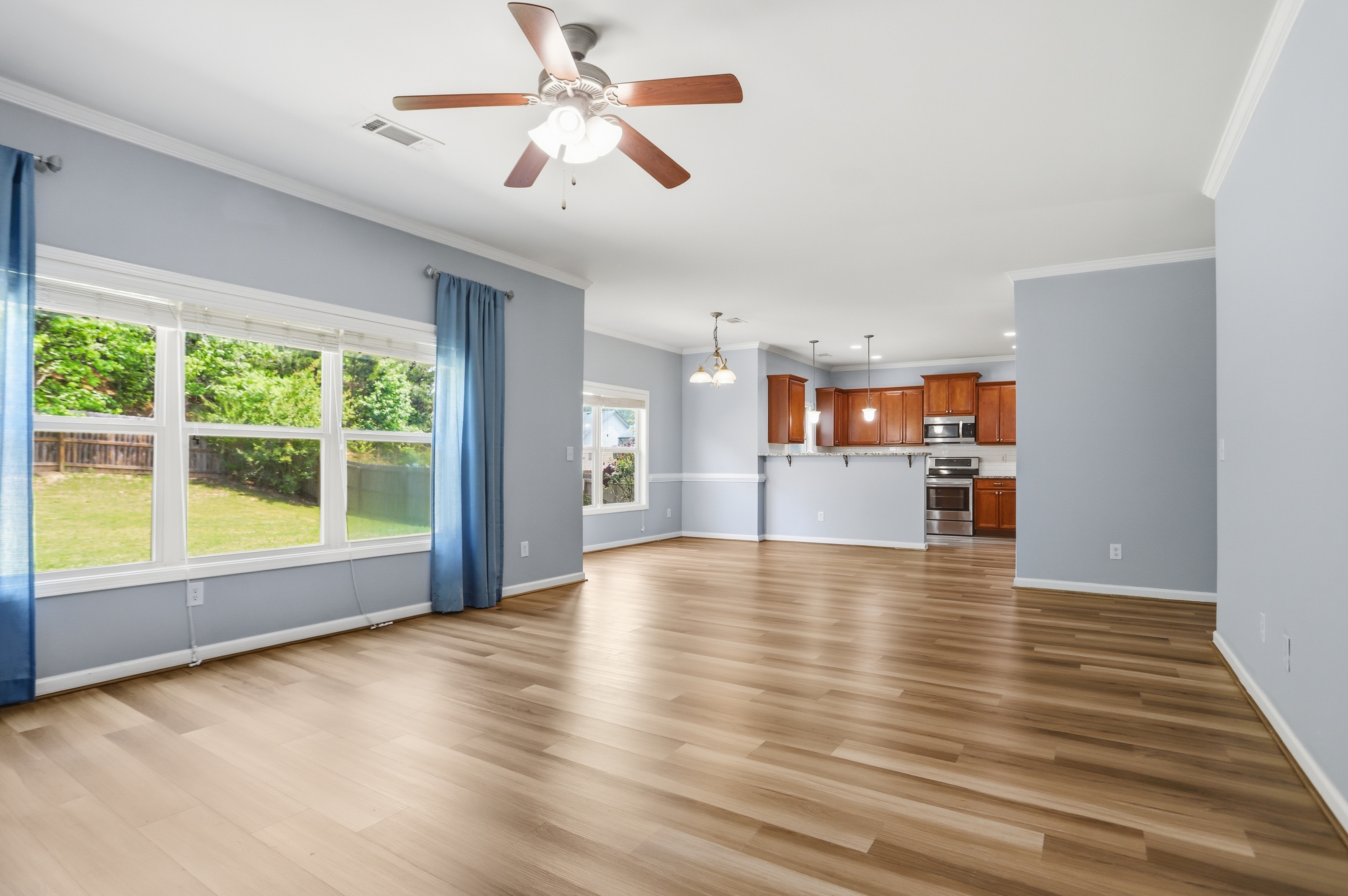 Photo 10 of 35 of 9518 Rushmore Cir, Braselton, GA
