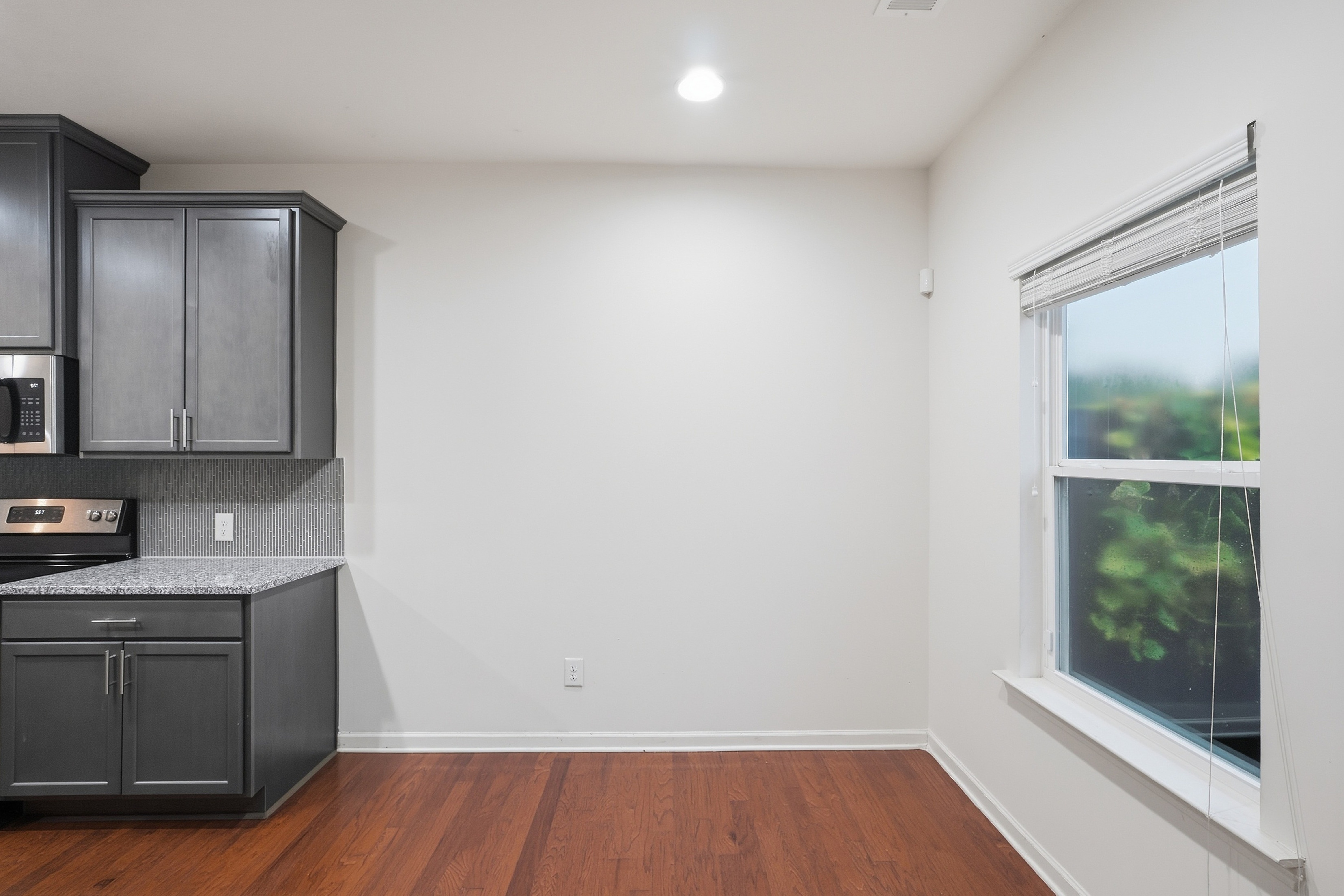Photo 9 of 29 of 5267 Mill Way, Stone Mountain, GA